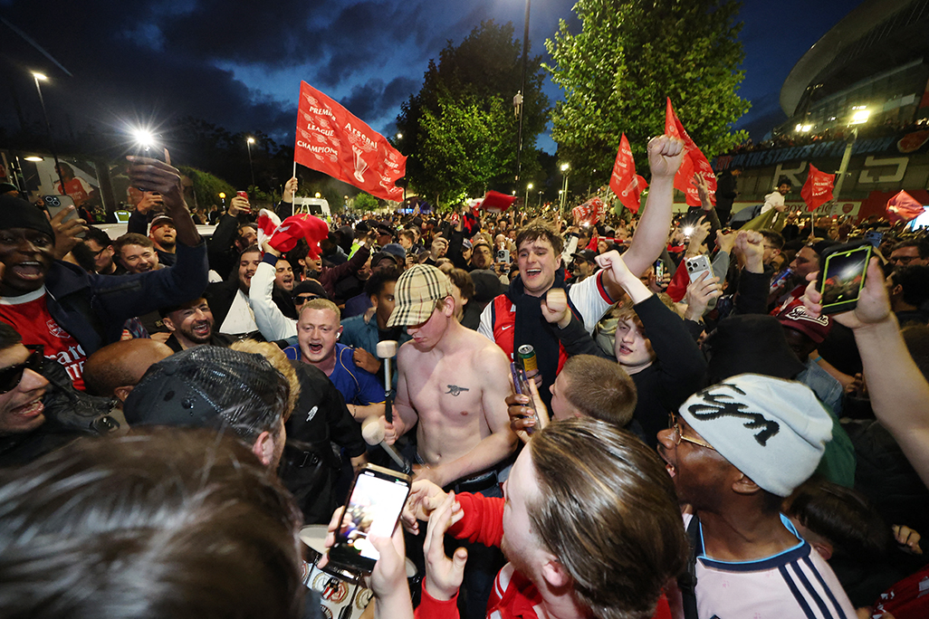 cover Set-piece kings Arsenal trade style for steel to seal title