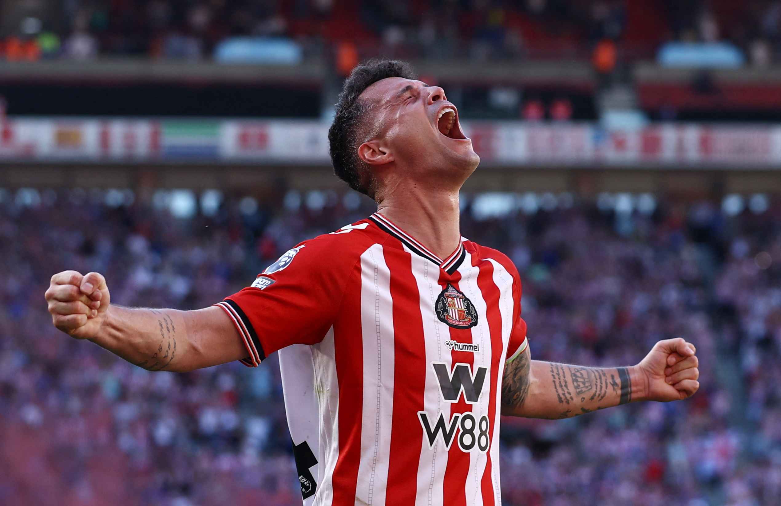 cover Sunderland secure European spot after beating Chelsea
