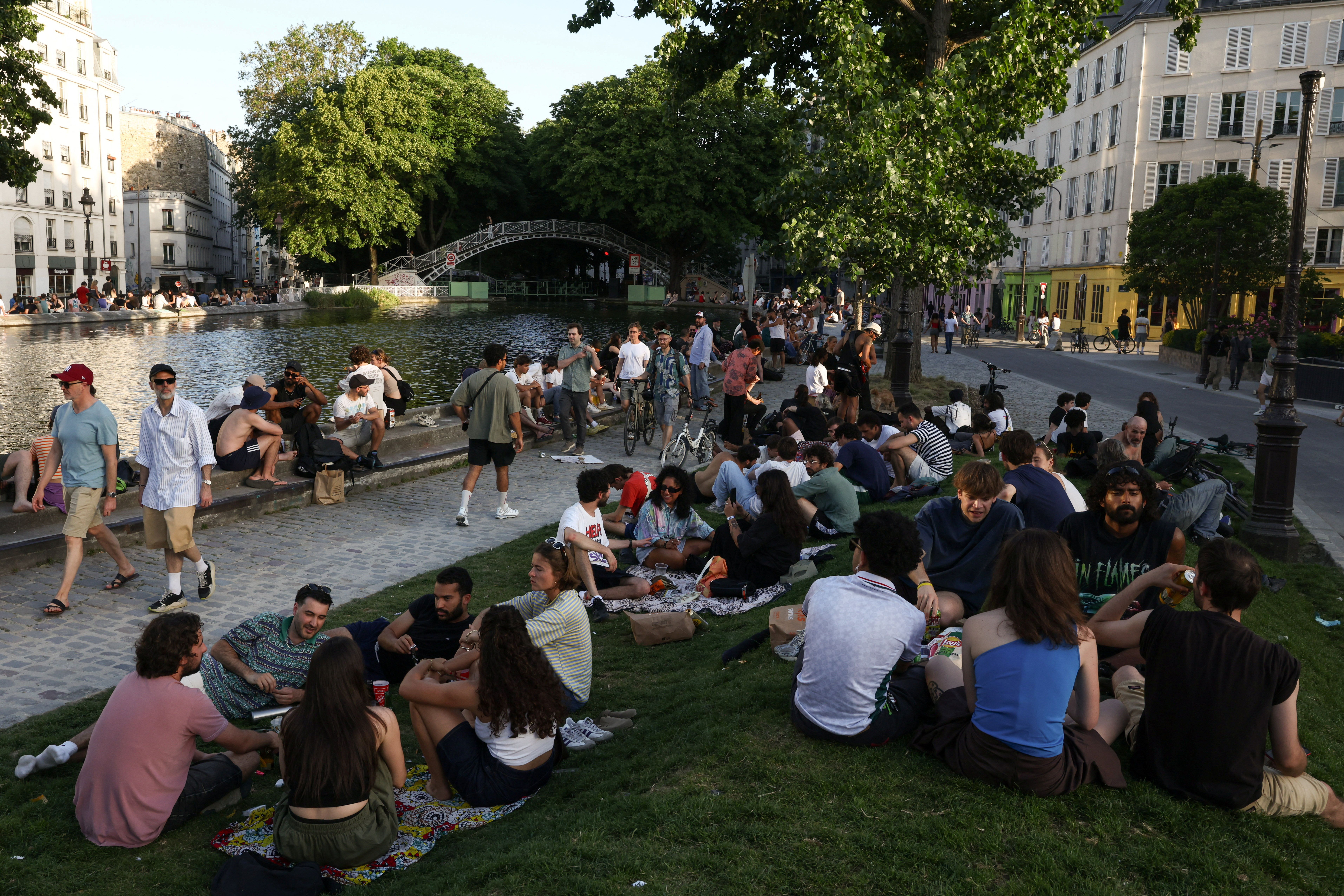 cover France heatwave death toll reaches seven amid extreme temperatures