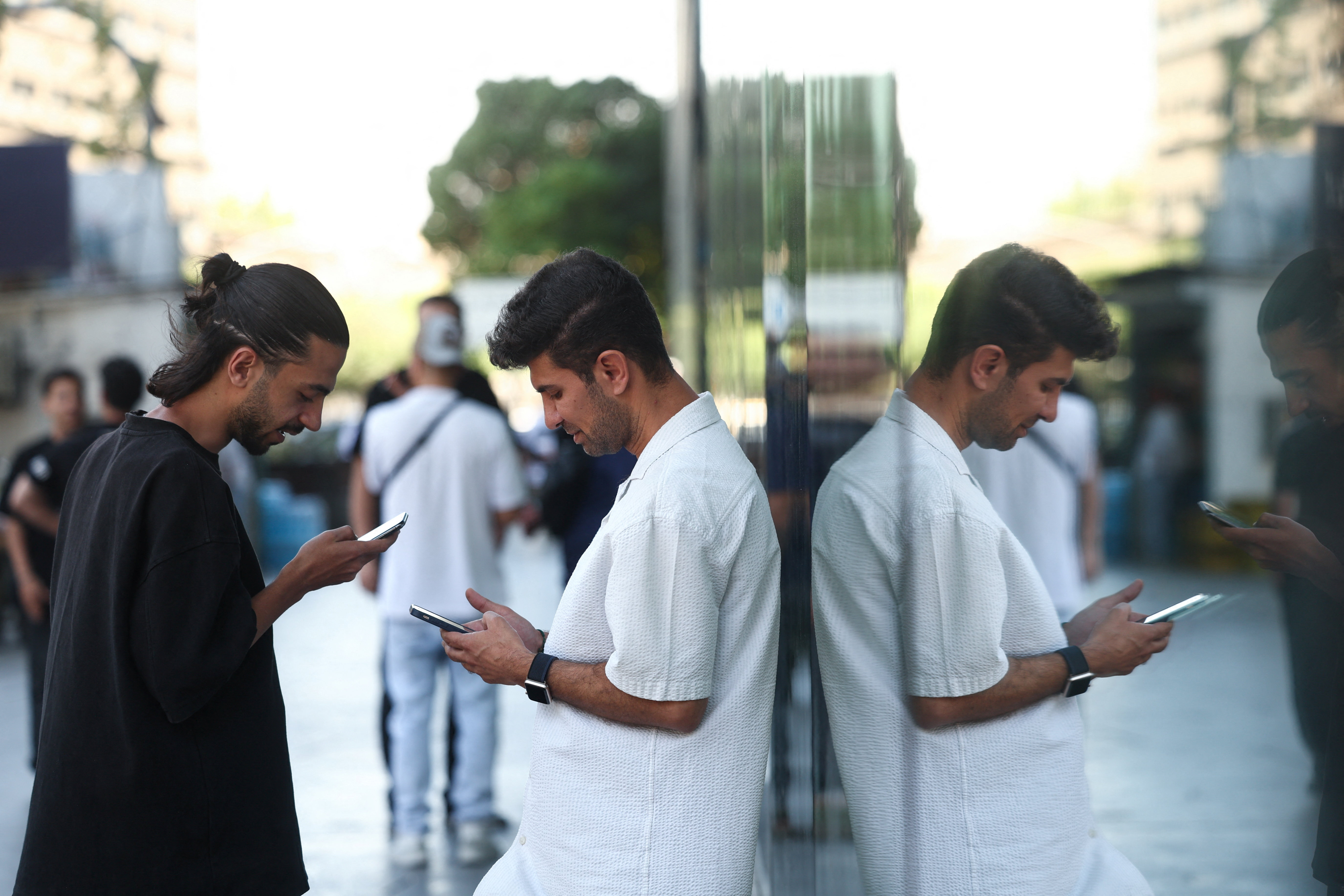 cover Iran finally restores internet after nearly 90 days offline
