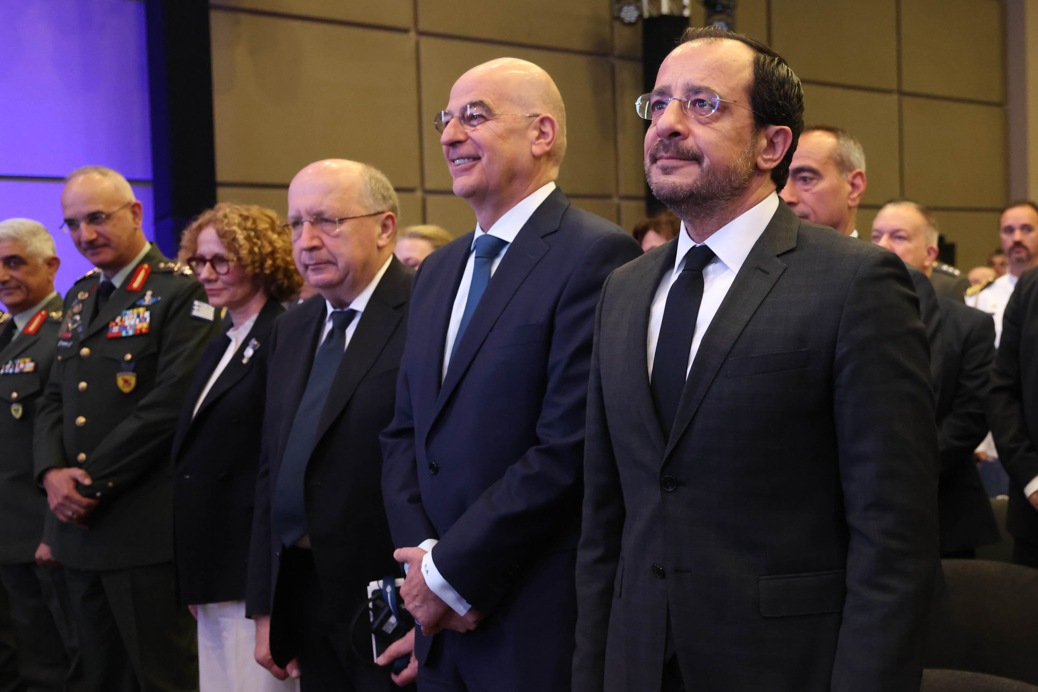 cover Our View: Europe still cannot defend itself without the US