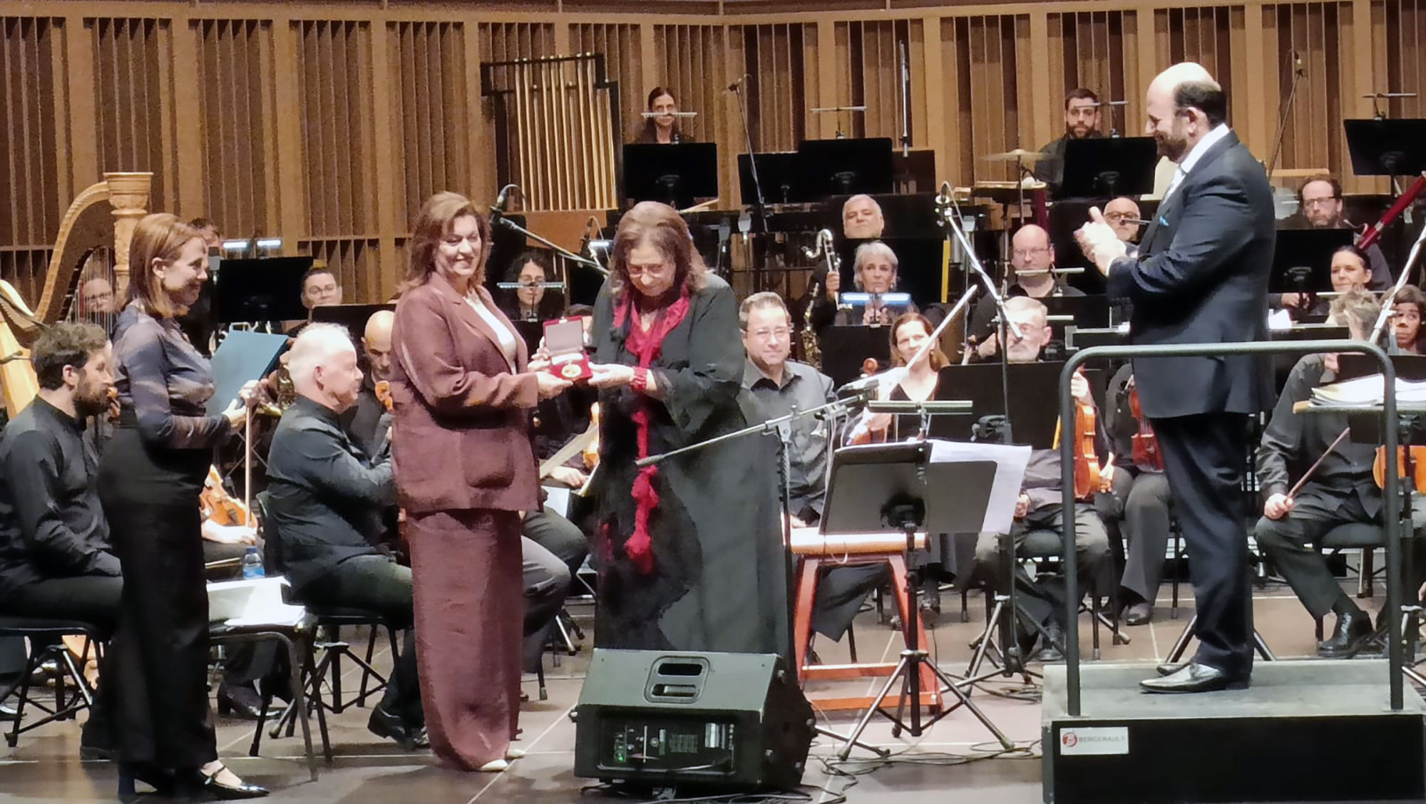image Cyprus awards Farantouri outstanding contribution medal