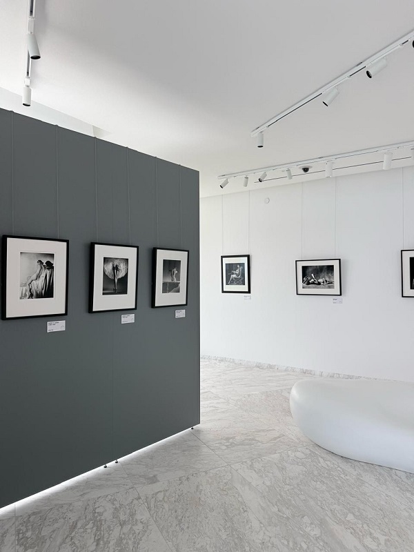 'Women in Focus': XeniArtSpace presents female form via iconic 20th-century photos