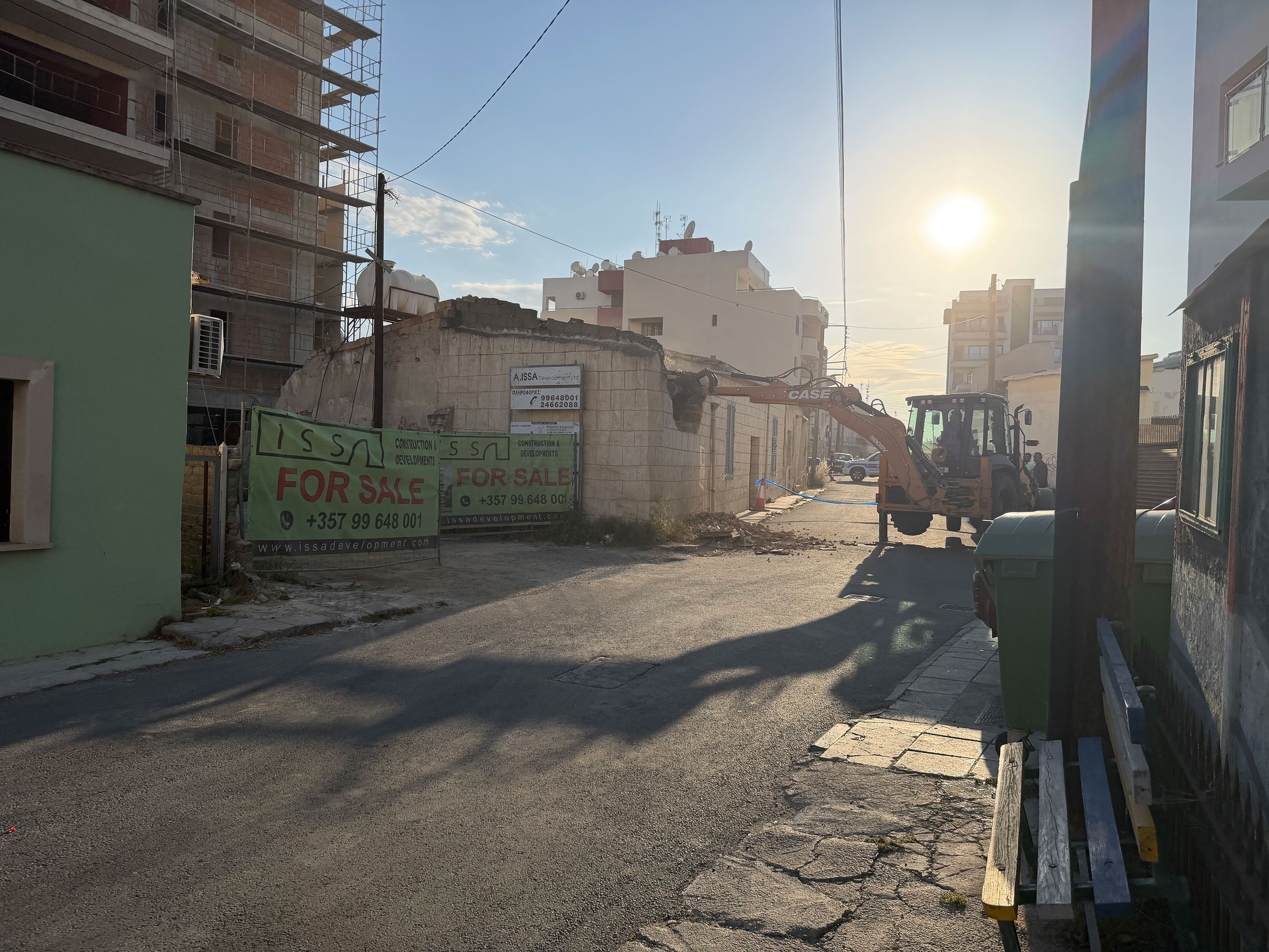 cover Further 889 dangerous buildings identified in Larnaca