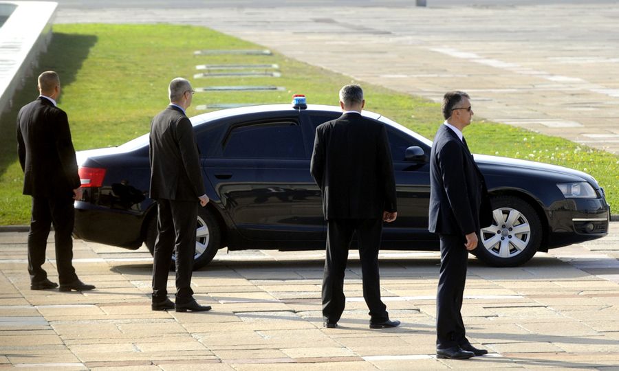 cover Decision on bodyguards after House president election