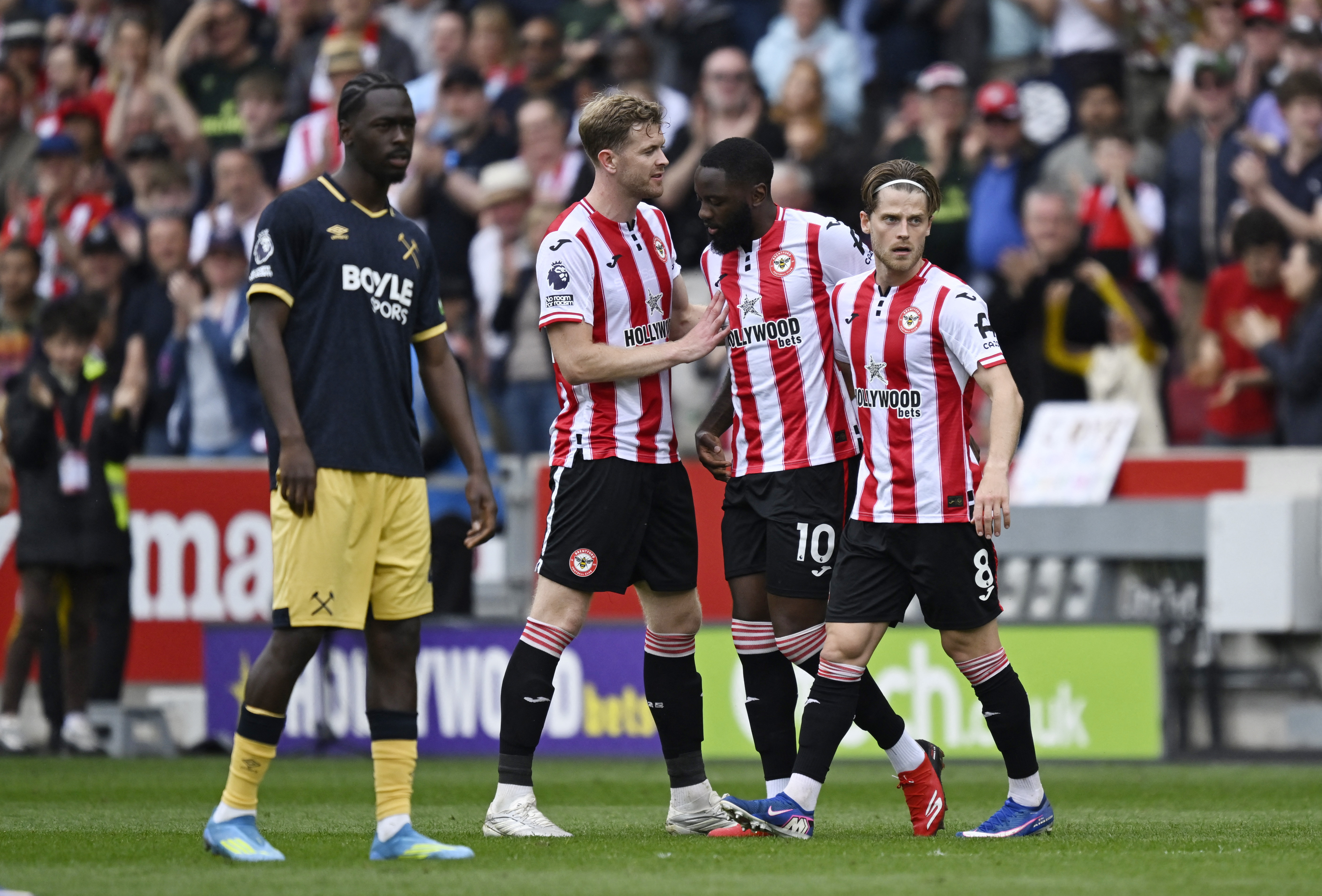 image Brentford go sixth with win over relegation-threatened West Ham