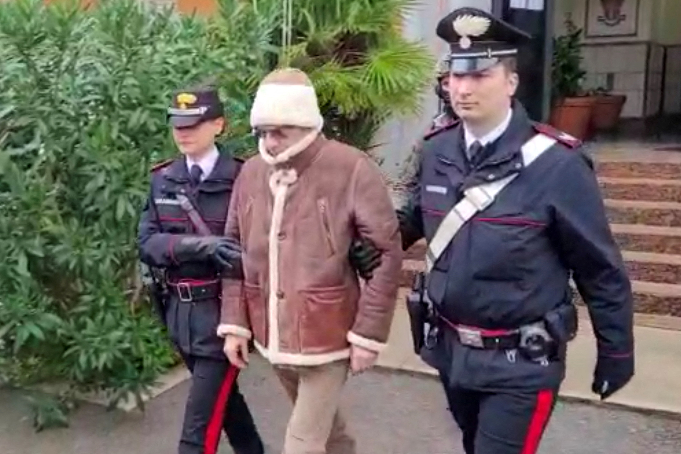 cover Italy busts money-laundering ring tied to mafia boss Messina Denaro