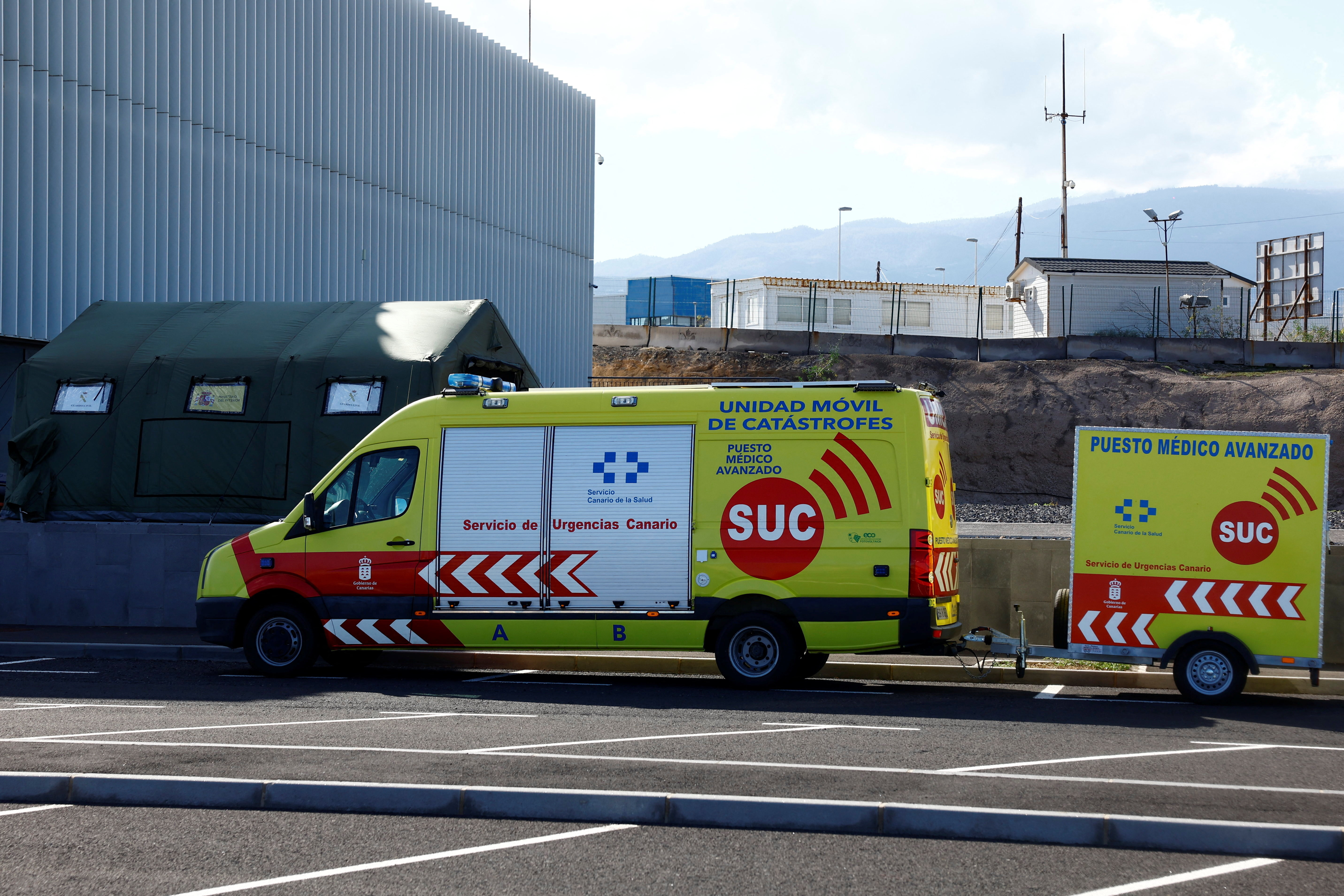 cover UK nationals on hantavirus-hit cruise ship to isolate in hospital on return
