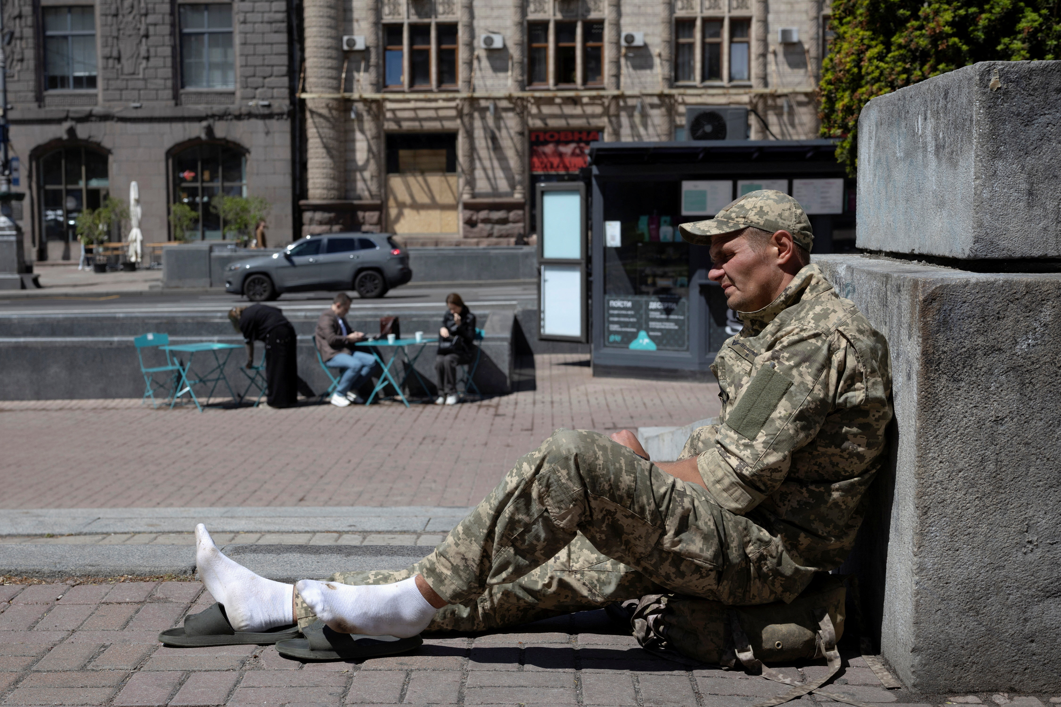 cover Ukraine ratifies €90 billion EU loan to boost spending on defence