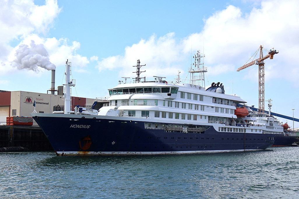 cover WHO says risk to public is low after suspected hantavirus outbreak hits ship