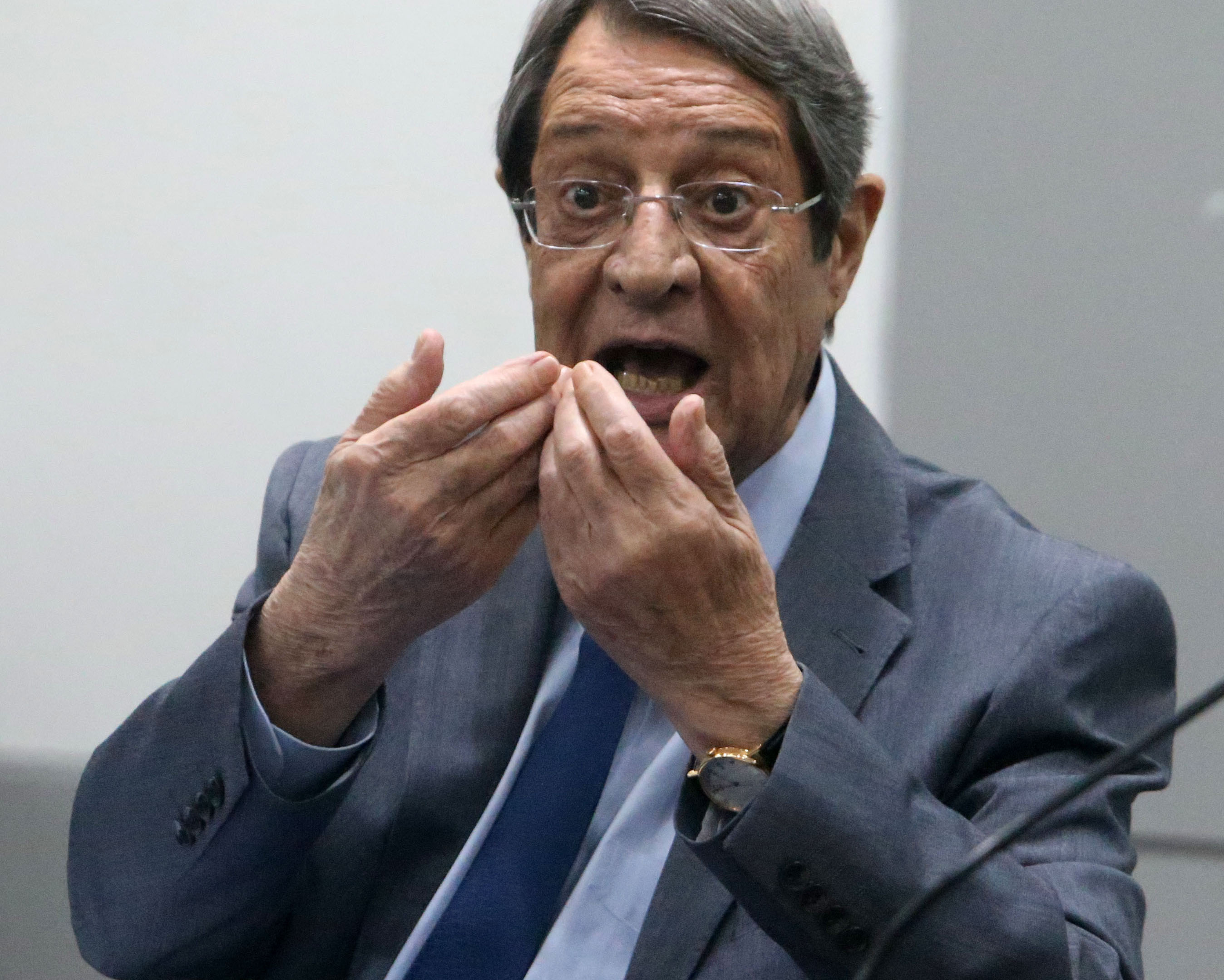 cover Combative Anastasiades fights back against Mafia State allegations
