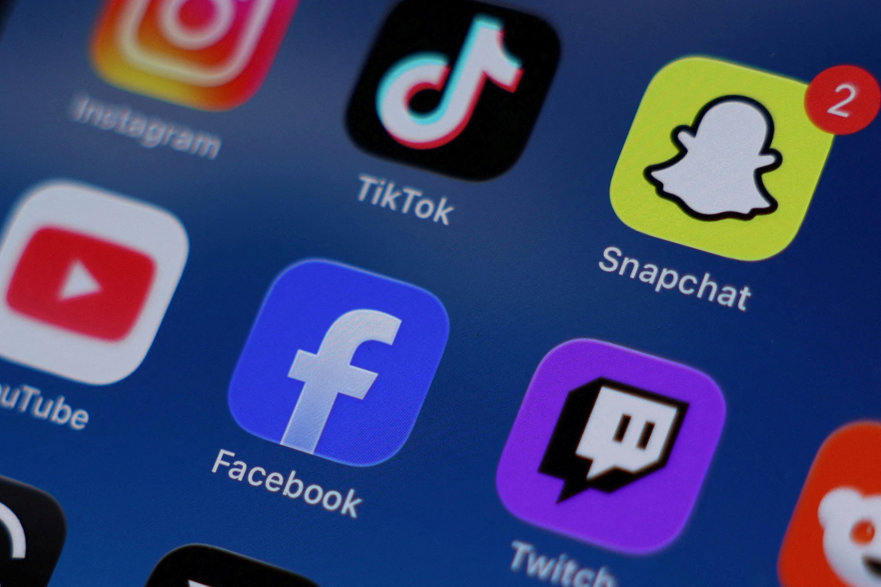 cover Malaysia bars under-16s from signing up for social media