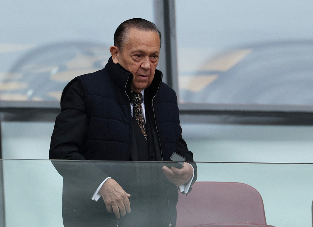 cover West Ham chair Sullivan steps down amid historic allegations coming to light