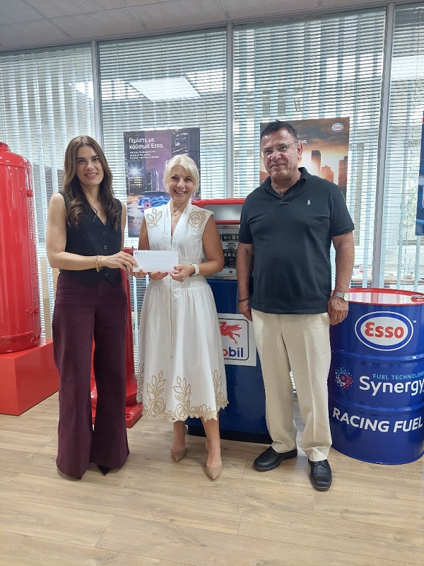 image eWise Cyprus Ltd – Esso donates €1,250 to &#8216;Iasonio – Colours of Life&#8217; Foundation