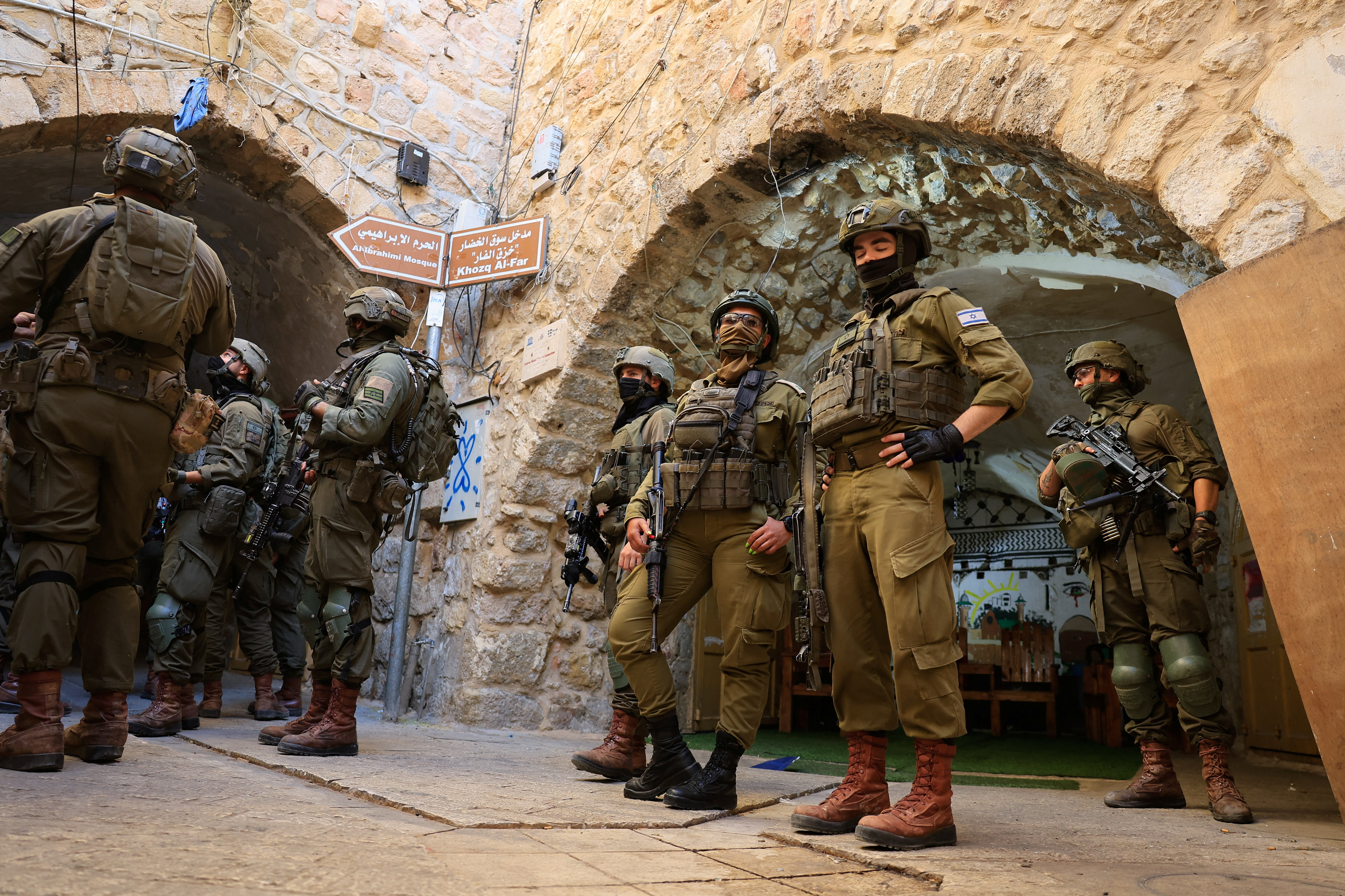 cover Israeli soldiers shoot dead two Palestinian teens in West Bank