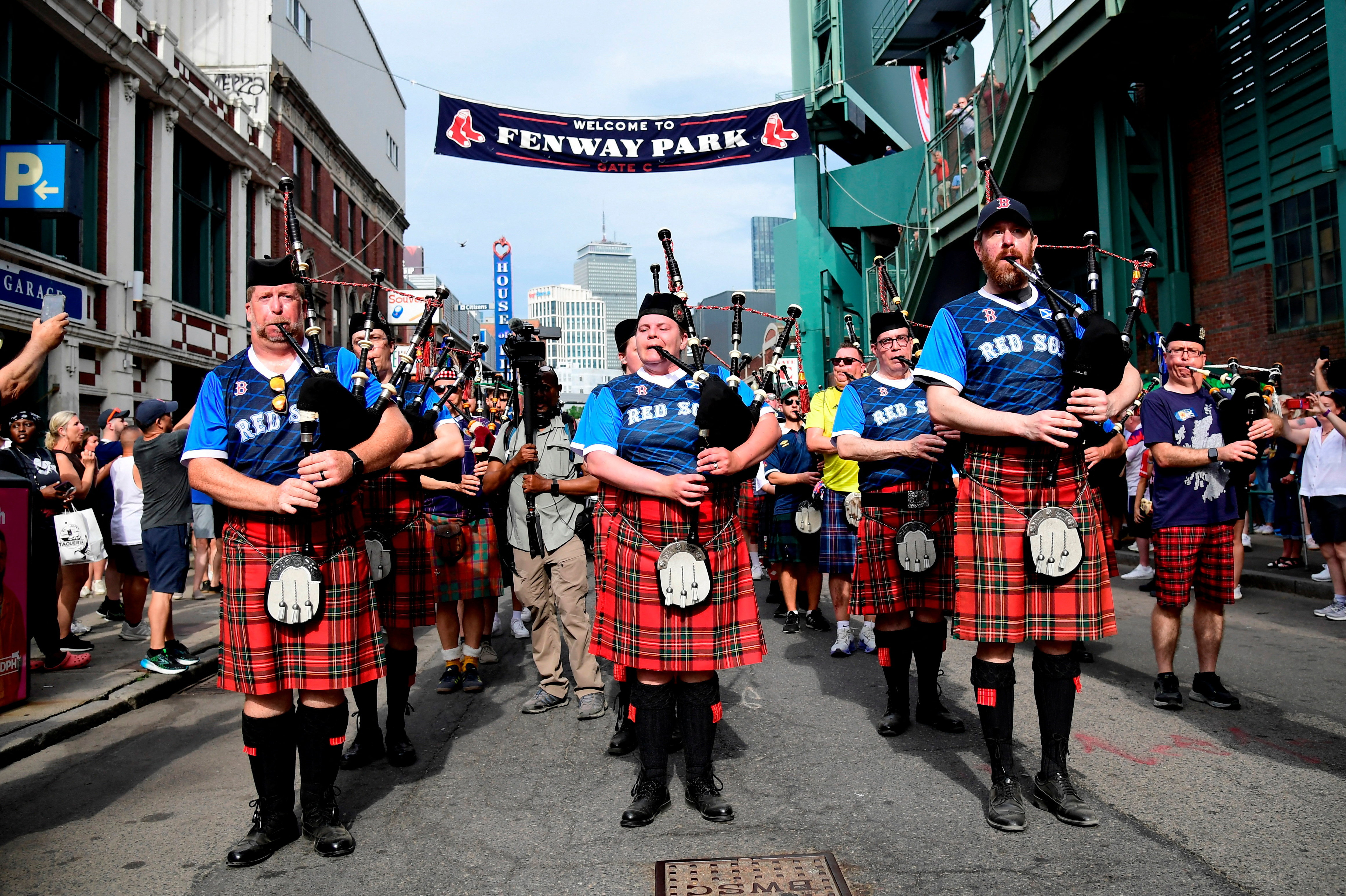 image Red Sox thank Scotland&#8217;s Tartan Army for unforgettable Boston presence