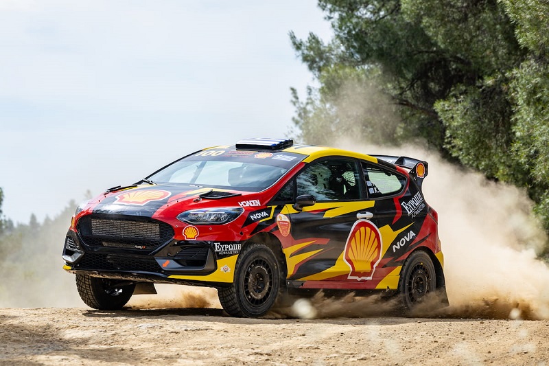 cover Coral Cyprus, Shell-branded stations hail Flandy, Stefanis on Acropolis Rally participation