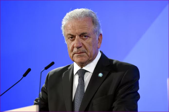 cover Belgium issues EU arrest warrant for ex-Commissioner Avramopoulos in Qatargate probe