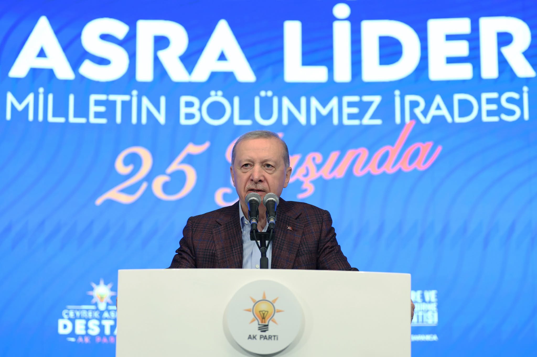 cover Erdogan to AK Party: Nicosia is looking to you