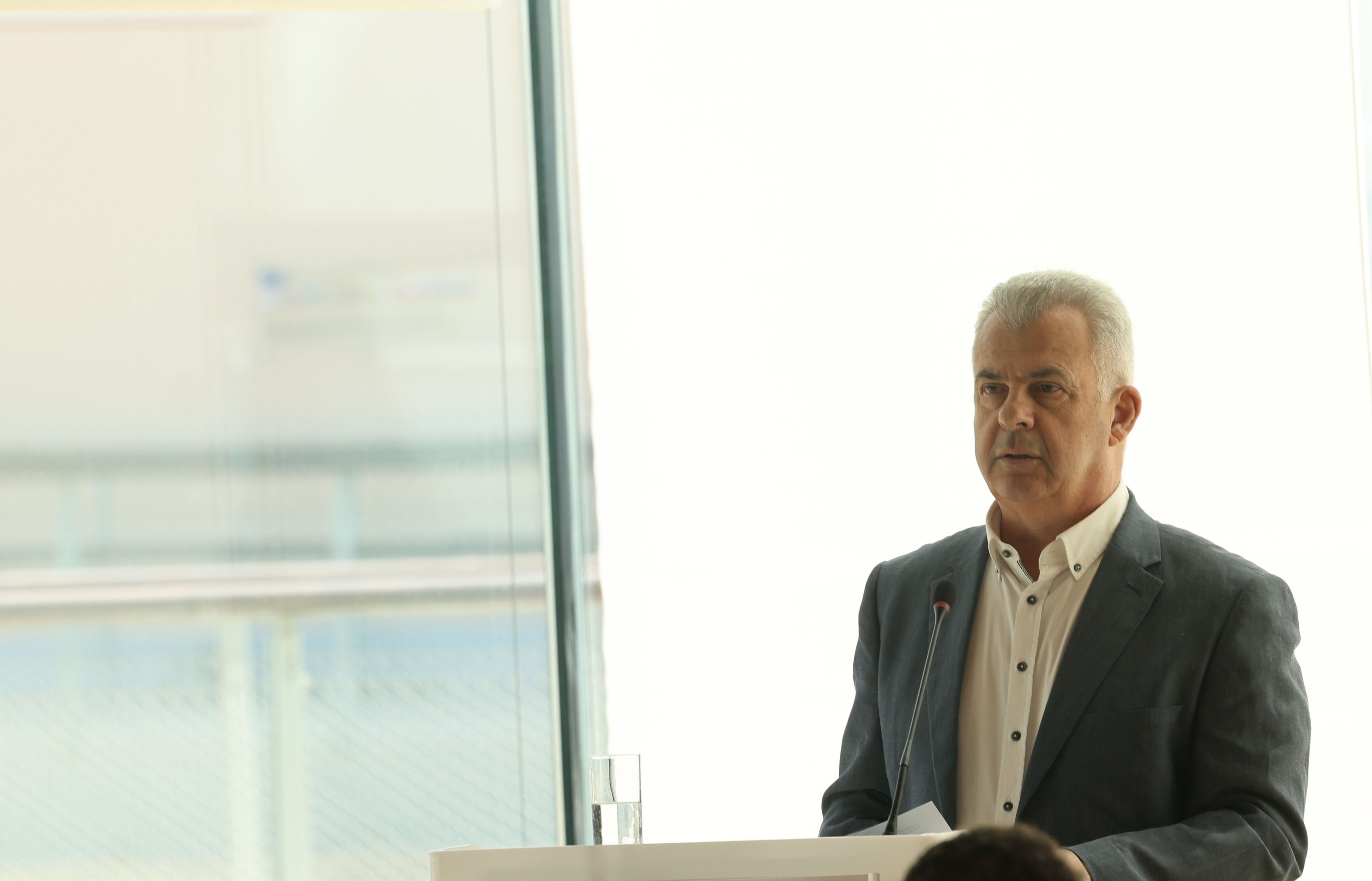 EU introduces new hotline for victims of crime