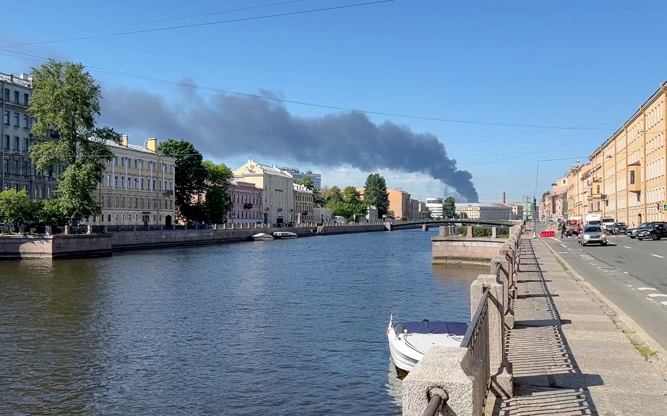 cover Ukrainian drones strike oil terminal in St Petersburg as Putin&#8217;s &#8216;Davos&#8217; gets under way