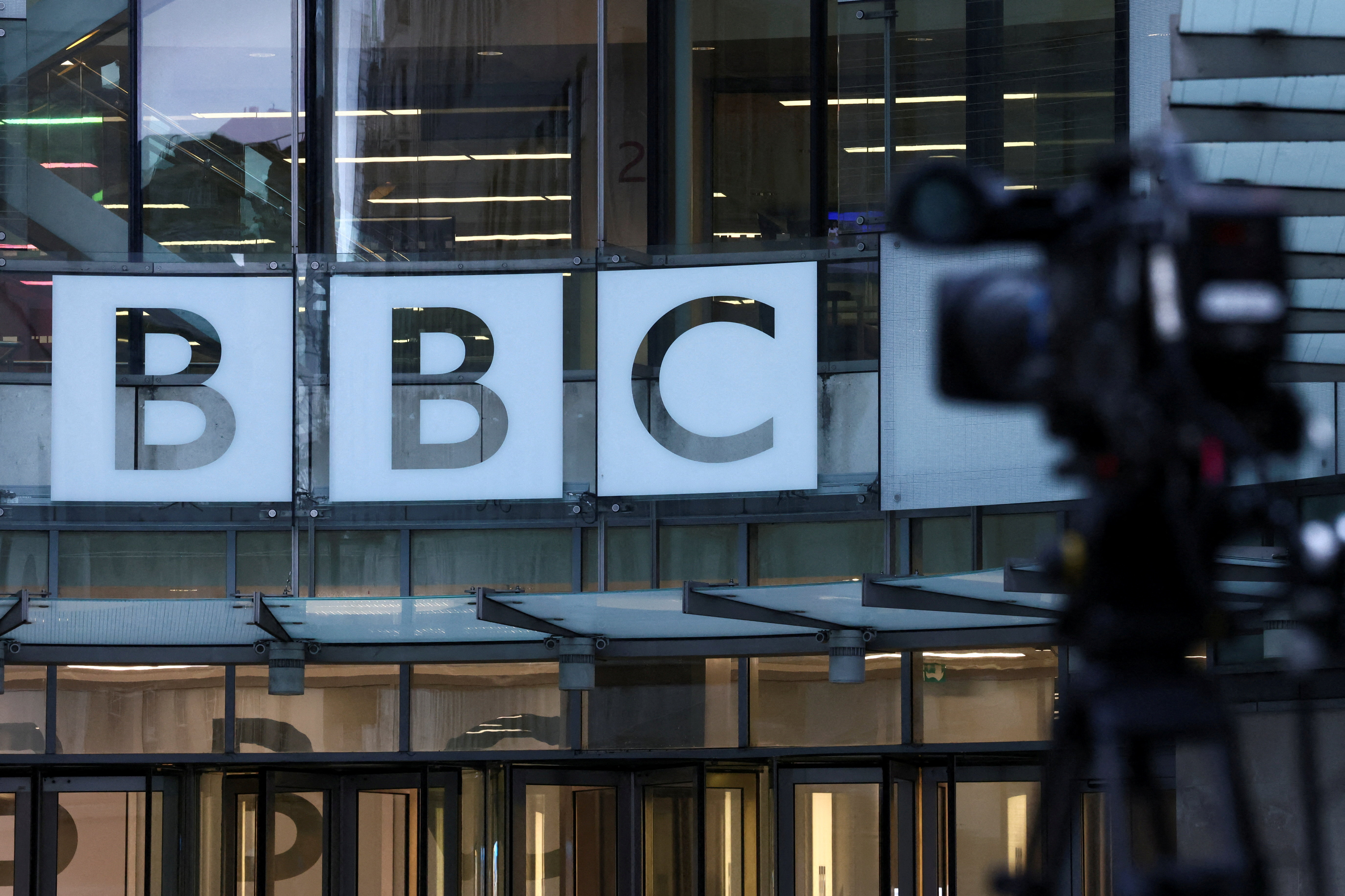 cover Trump&#8217;s lawyers sought to halt discovery in $10 billion BBC lawsuit