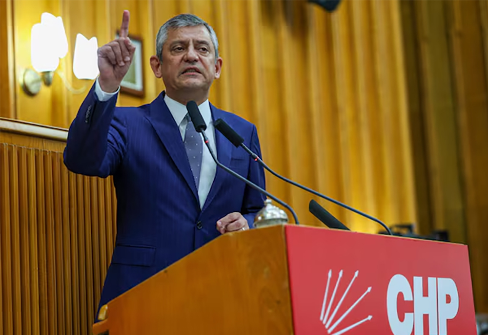 Rival leaders of Turkey’s main opposition party ca