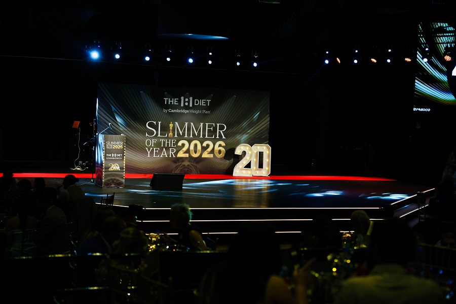 cover “Which celebrities attended the Slimmer of the Year event, the surprises, and the big winners”