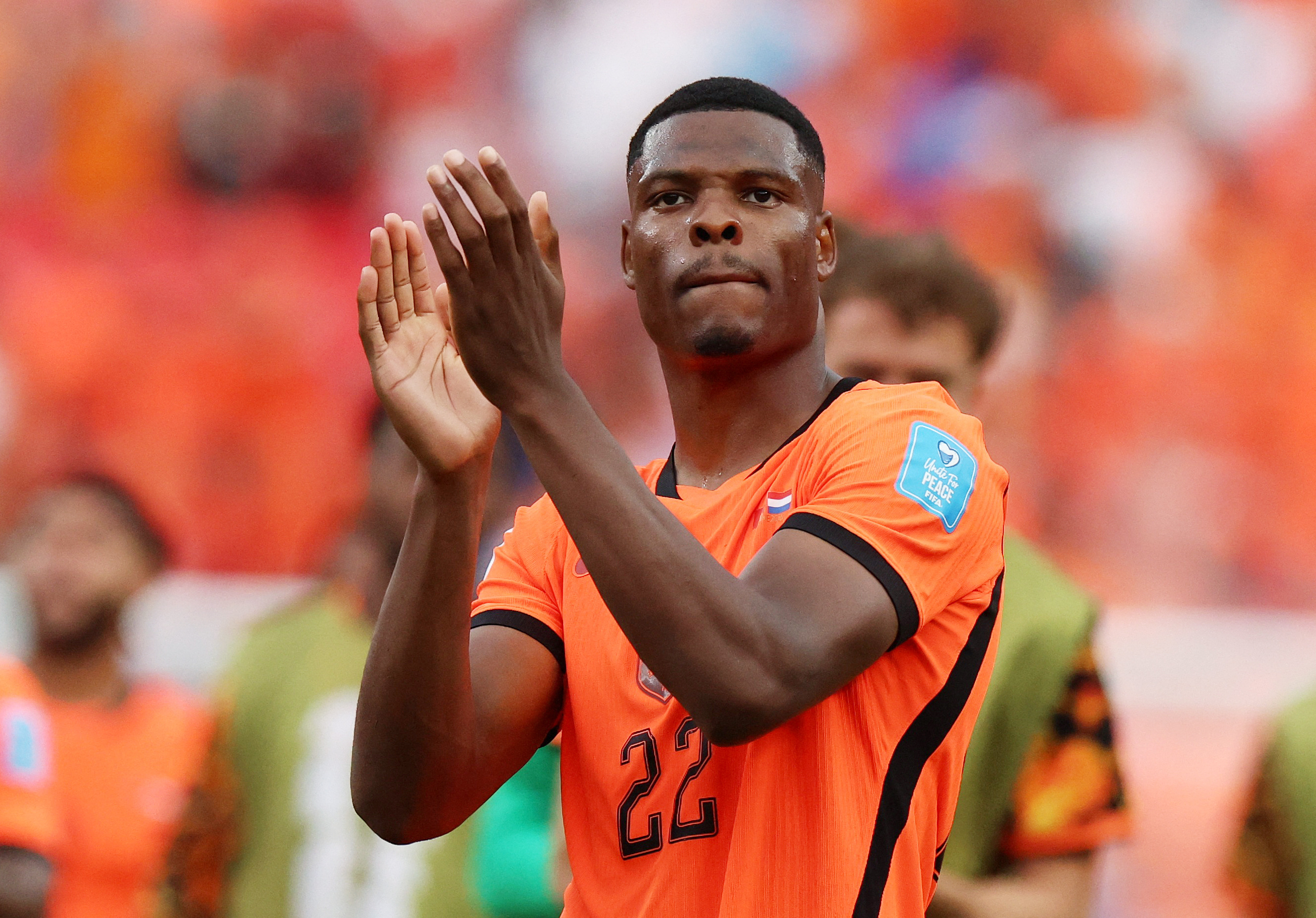 image Real Madrid sign Dutch full-back Dumfries from Inter Milan