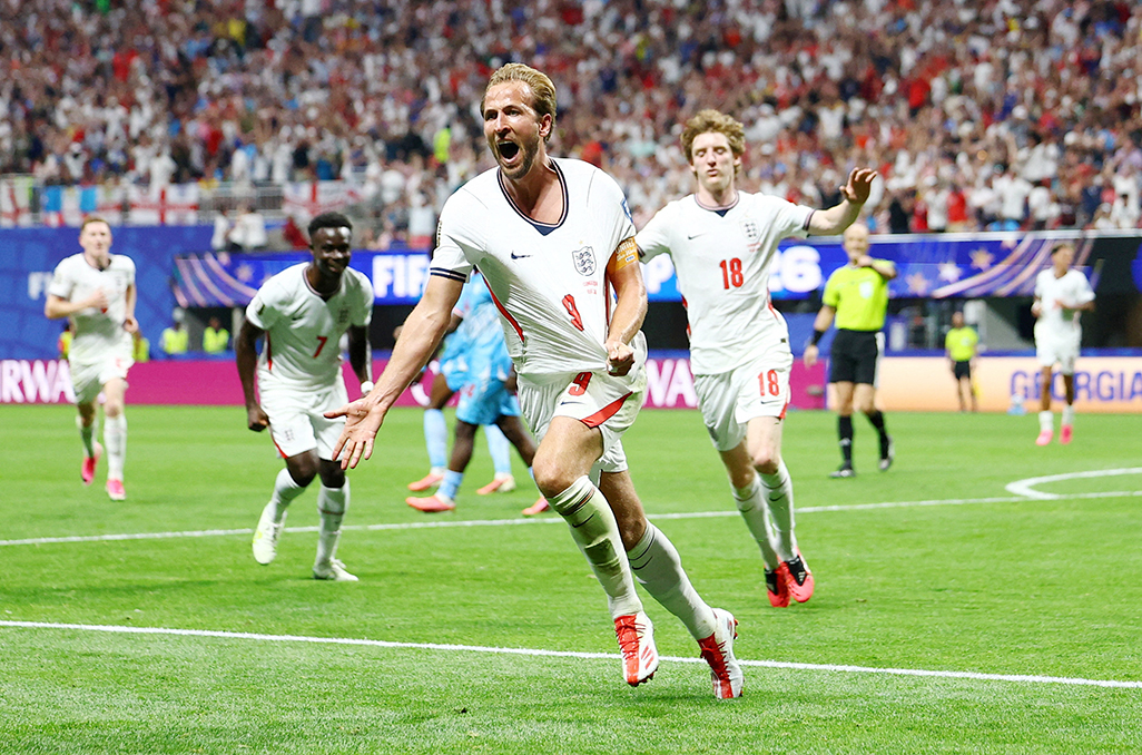cover Kane double rescues England in comeback win over DR Congo