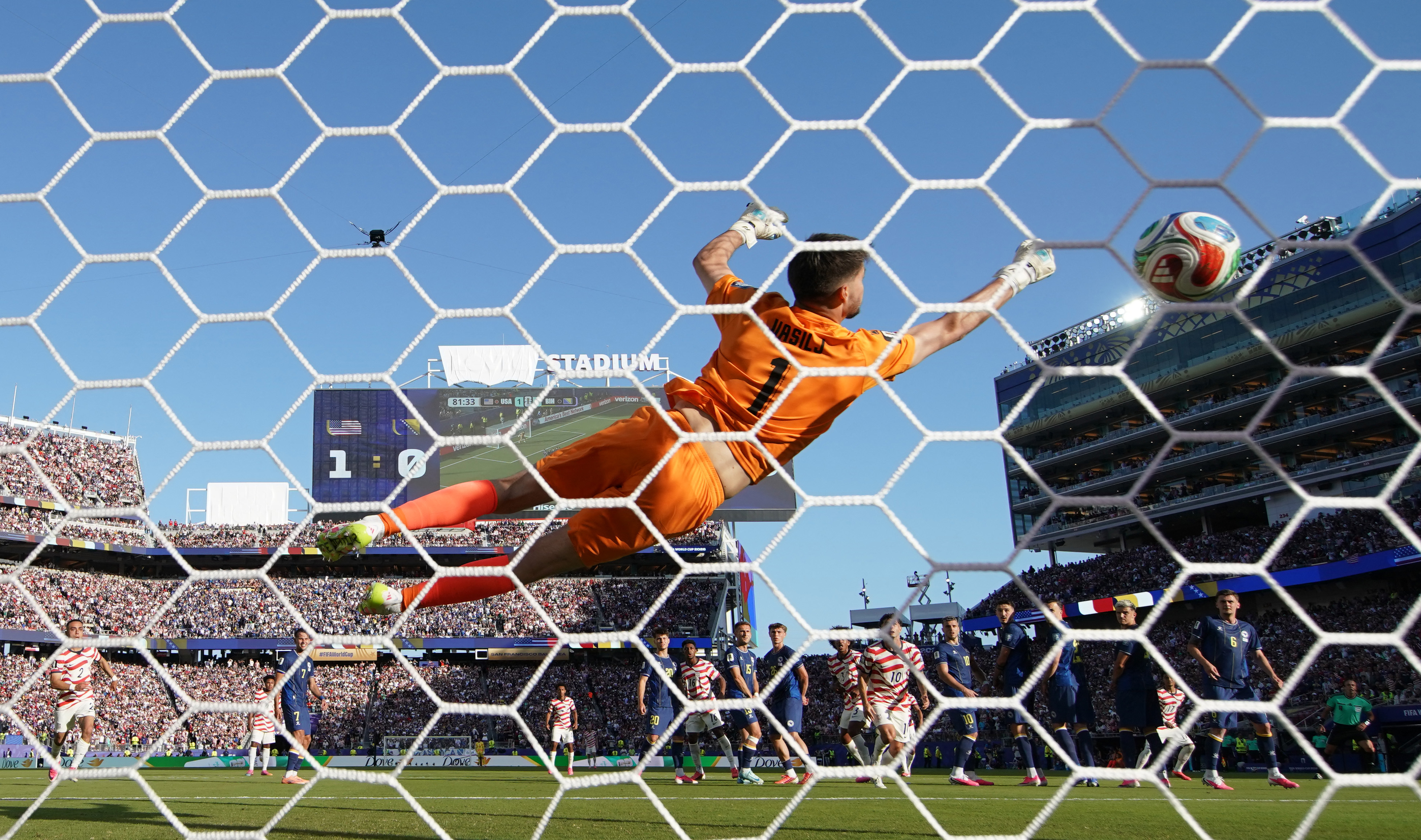 United States beat Bosnia 2-0 to reach World Cup last 16