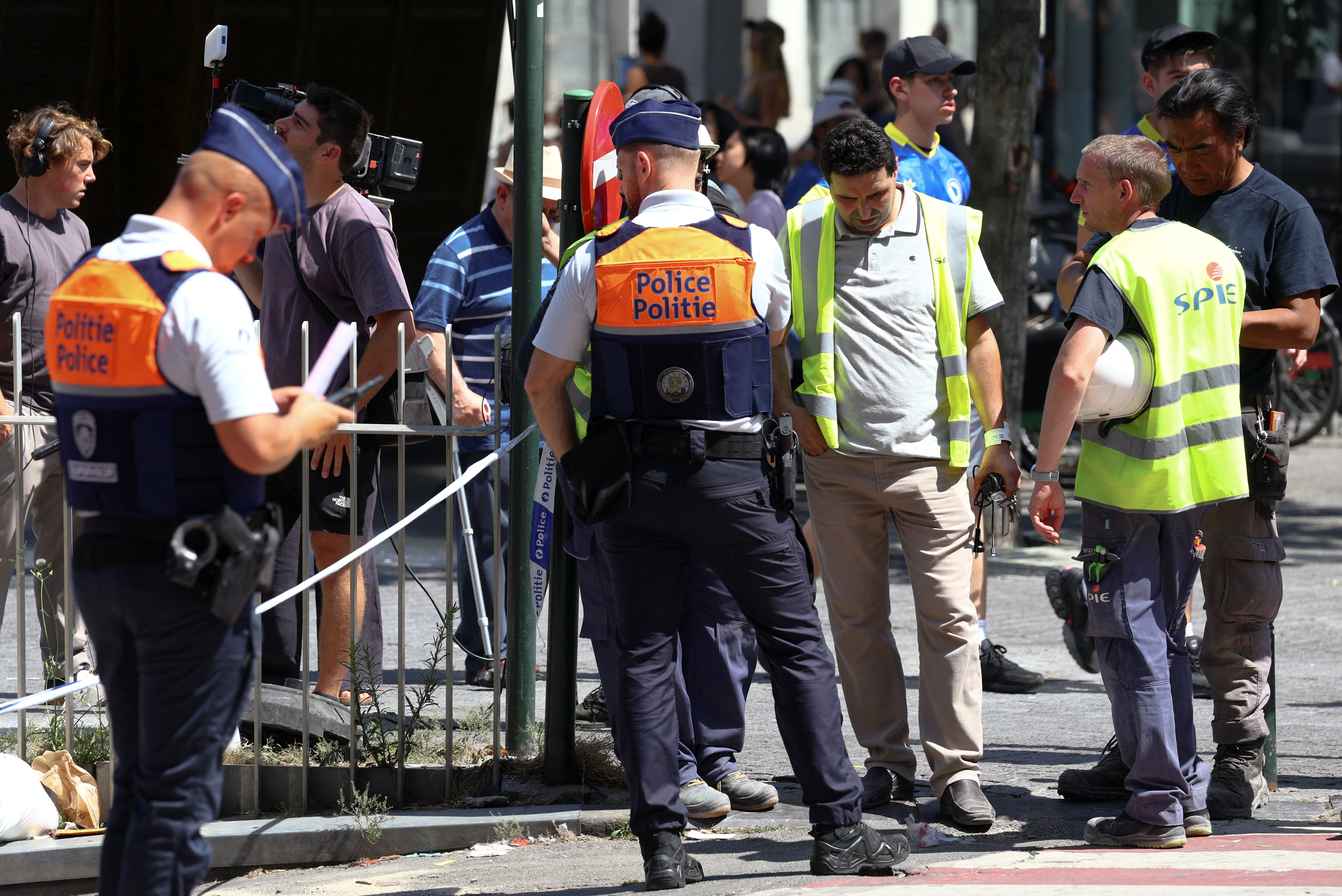 cover Six killed in Brussels lift shaft fire at construction site