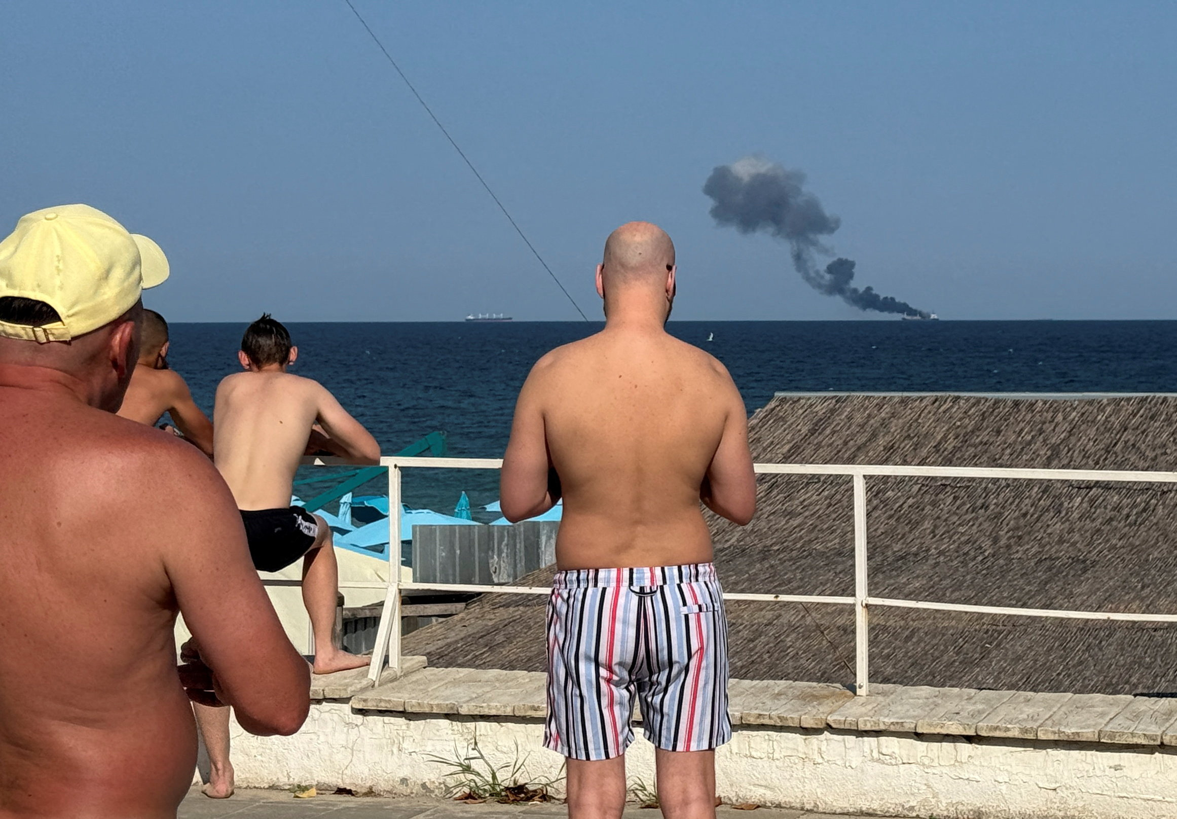image Ukraine hits Moscow with 400 drones as Russian strike kills 10 on grain ship