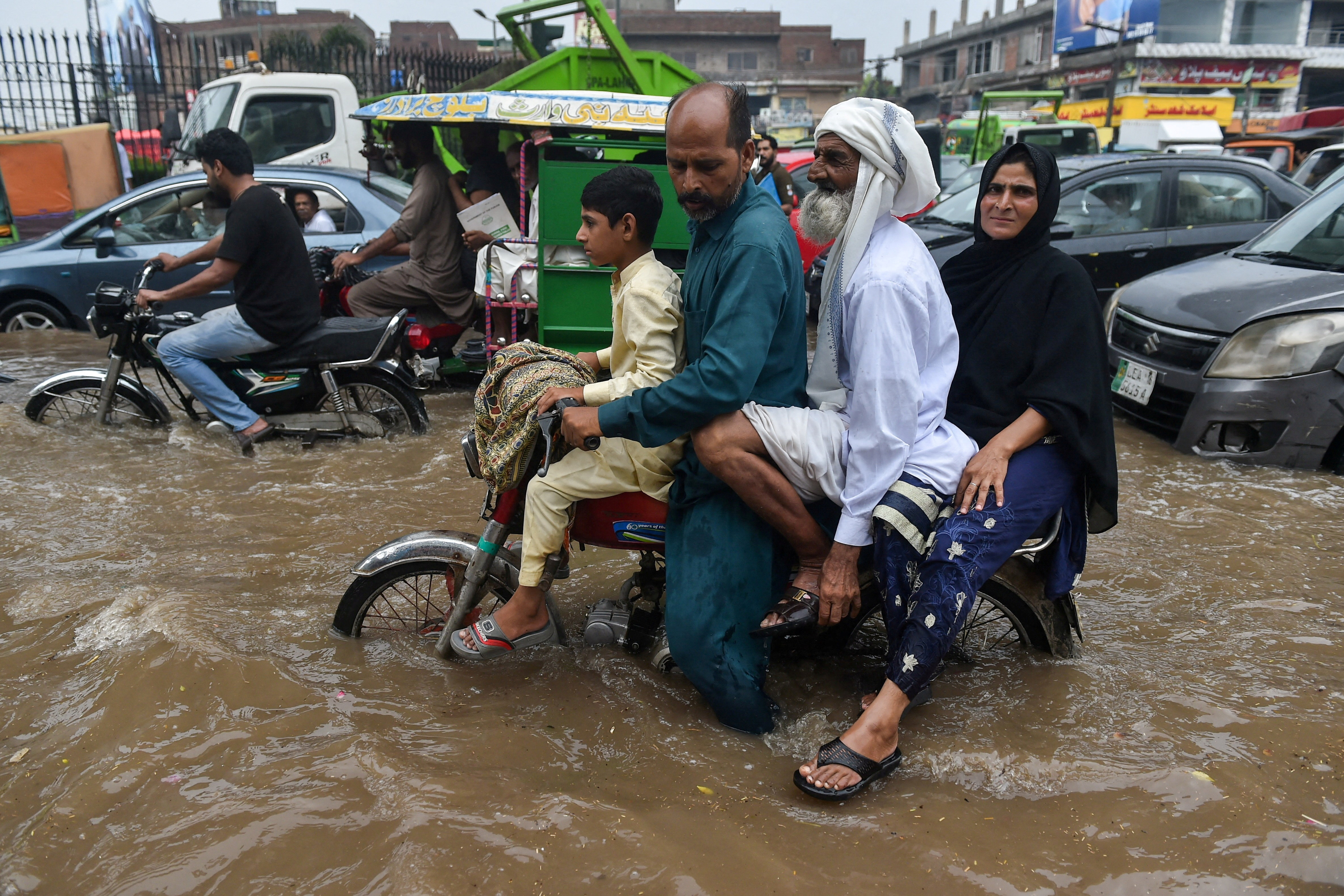 cover Heavy rain and flooding kills 82 across India, Pakistan and Afghanistan