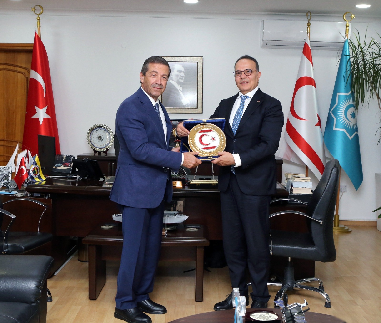 image Ertugruloglu meets Turkey’s Bozay