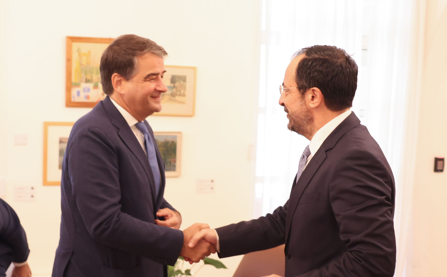 cover Fitto ‘here to listen’ in first Cyprus visit as envoy