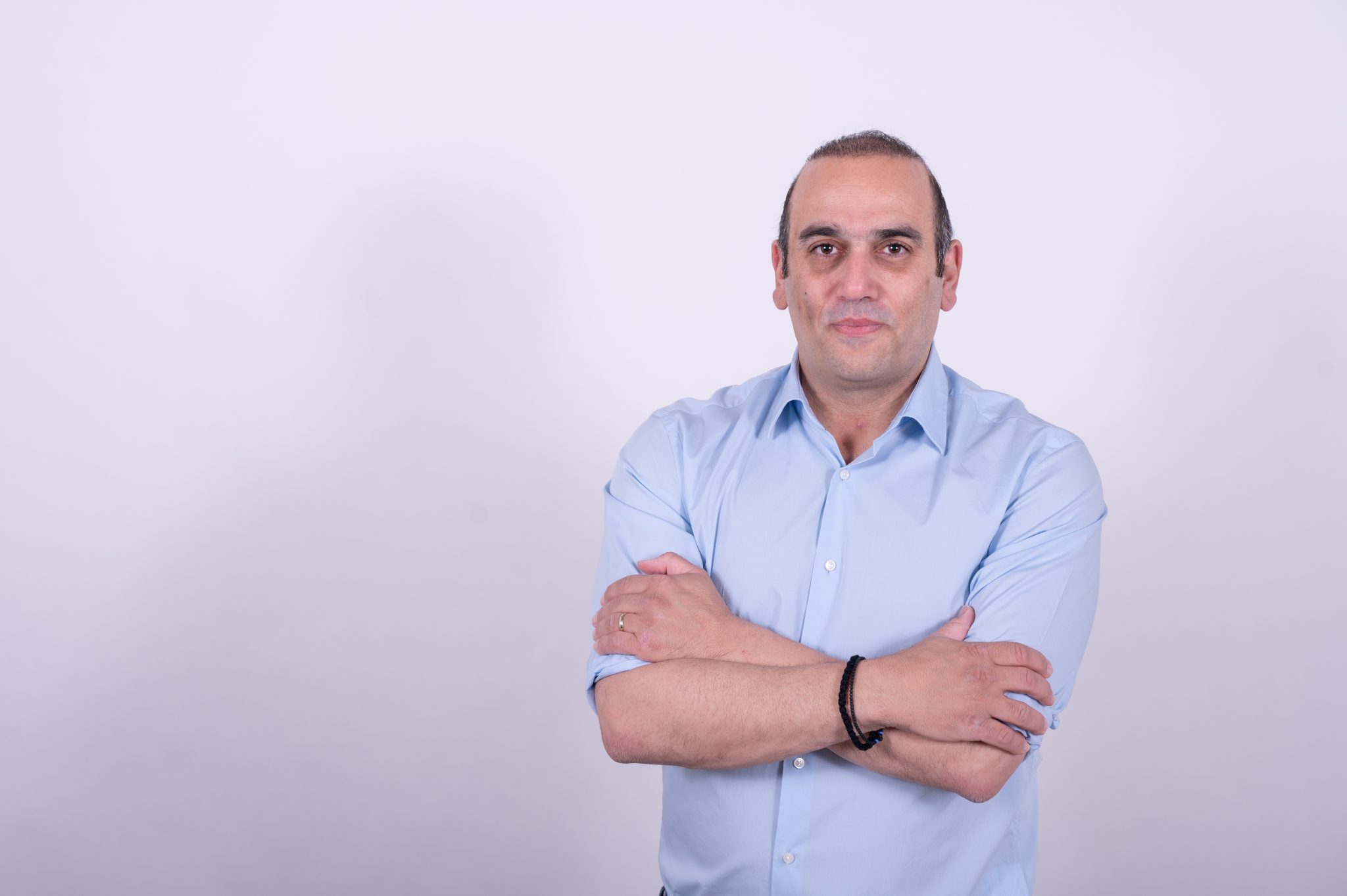 Disy, Karousos