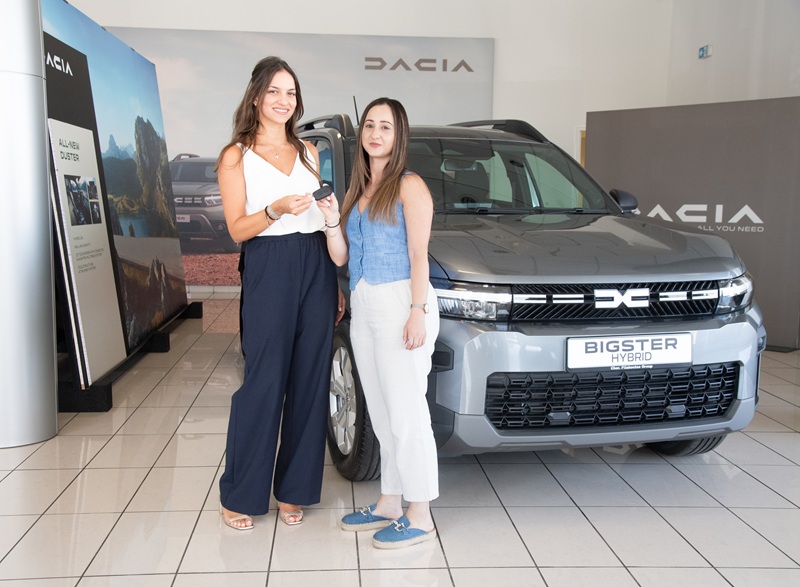 cover &#8216;Louis Night Show&#8217; closes with live draw for brand-new Dacia Bigster