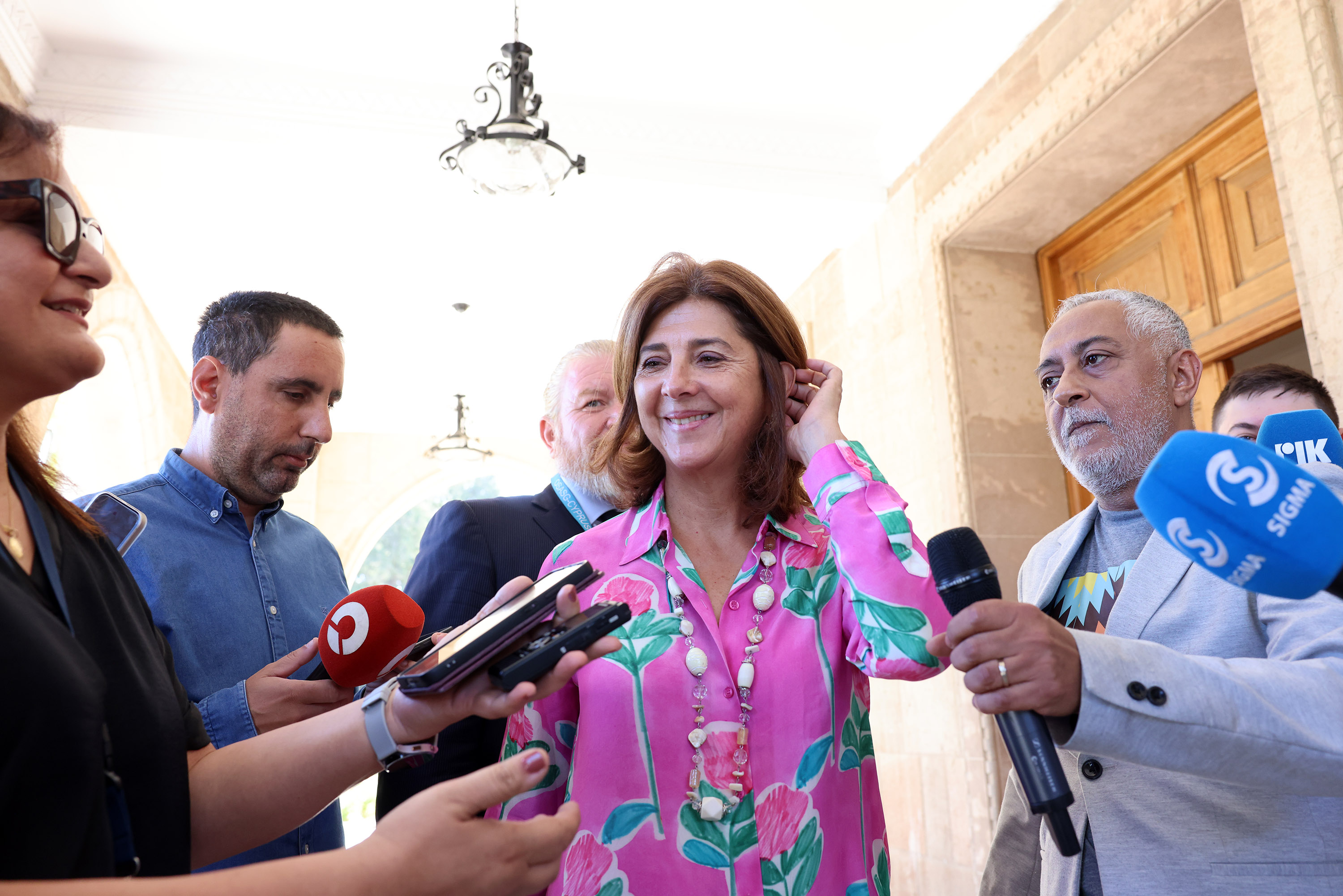 Holguin, UN envoy, Maria Angela Holguin, presidential palace, Guterres, media, journalists