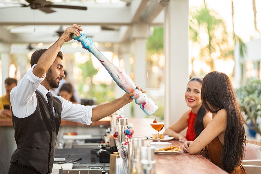 cover Parklane, a Luxury Collection Resort &amp; Spa, Confirms Continued Year-Round Operations and Announces Exciting Winter Experiences