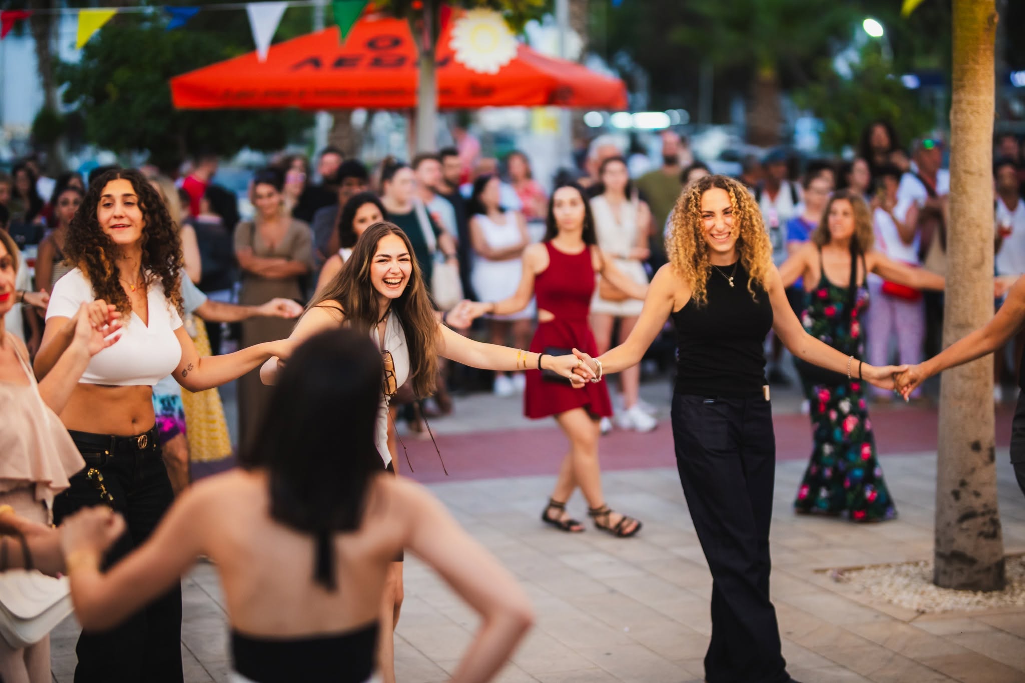cover Larnaca festival celebrates Cypriot folk heritage