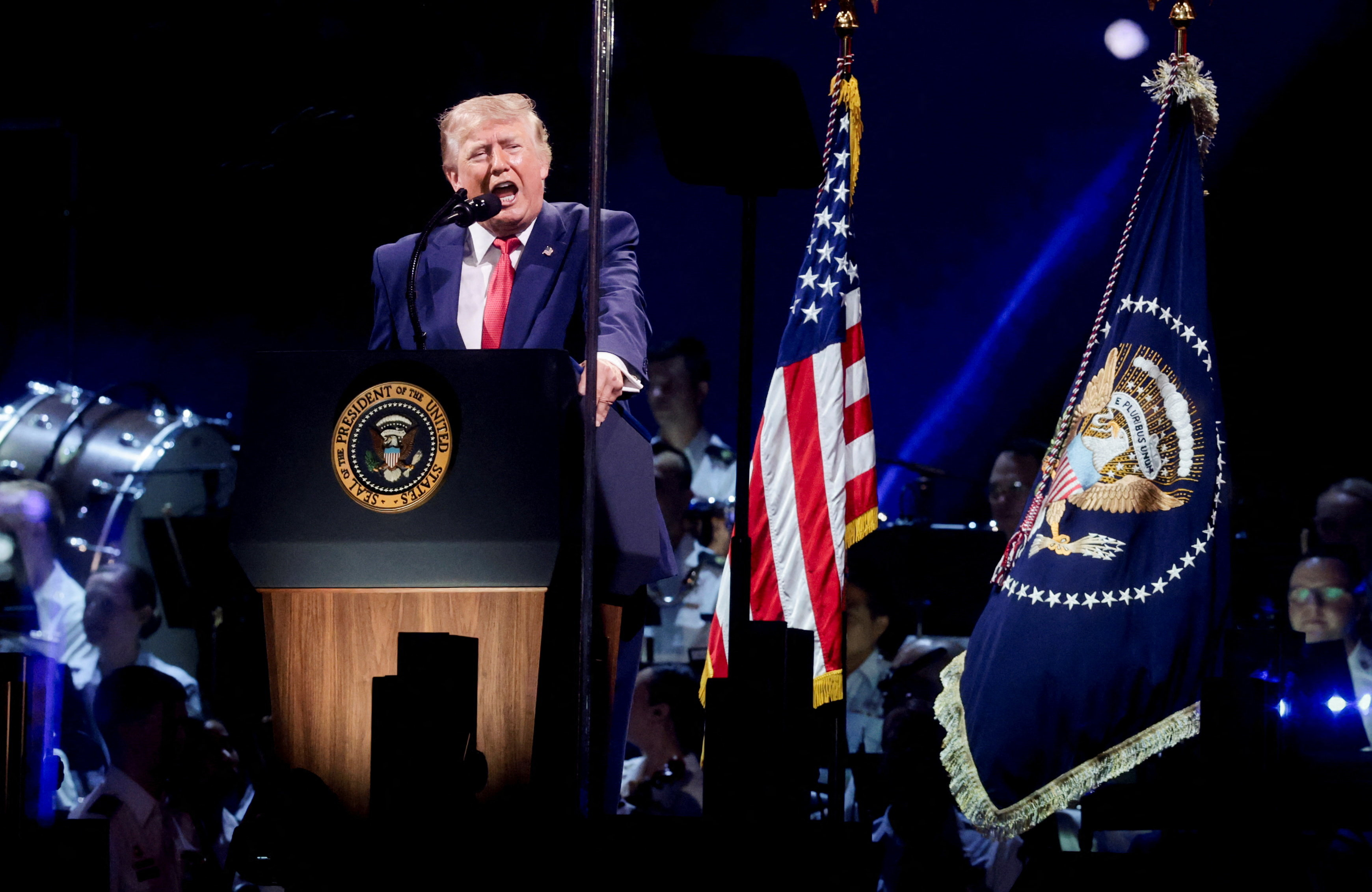 cover Trump gives campaign-style July 4 speech on National Mall for US 250th anniversary