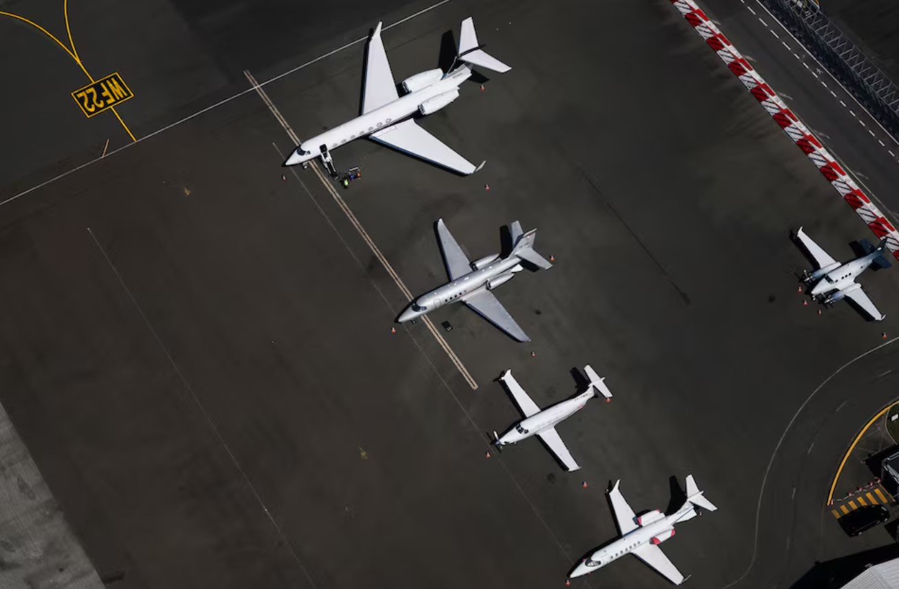 SpaceX and AI startup wealth drives increased demand for private jets