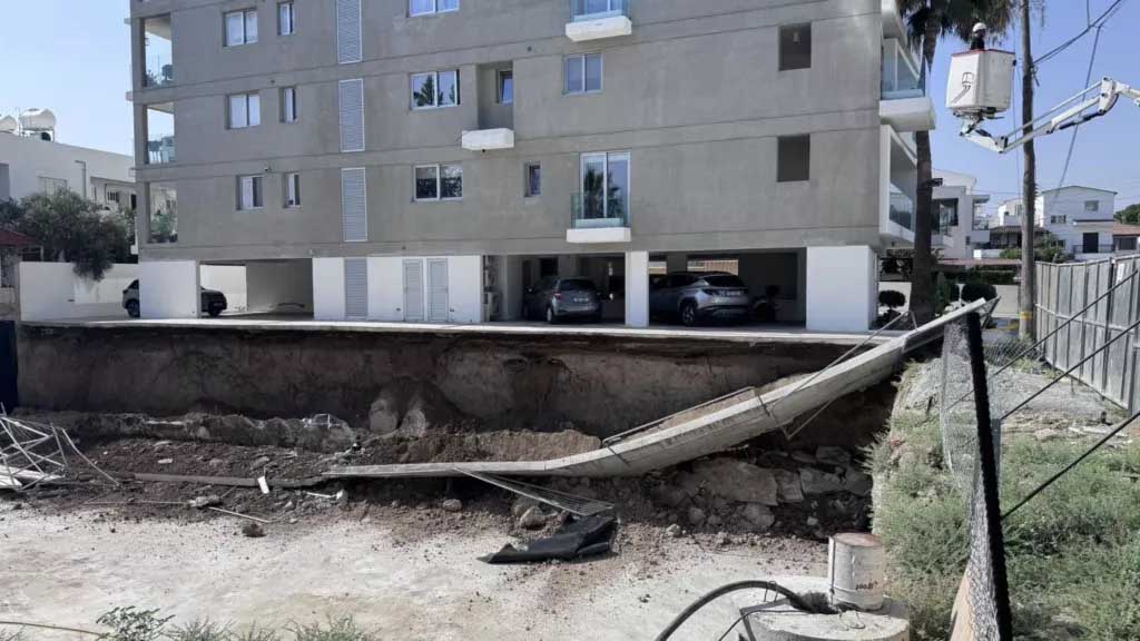 cover Wall collapses in Nicosia during works