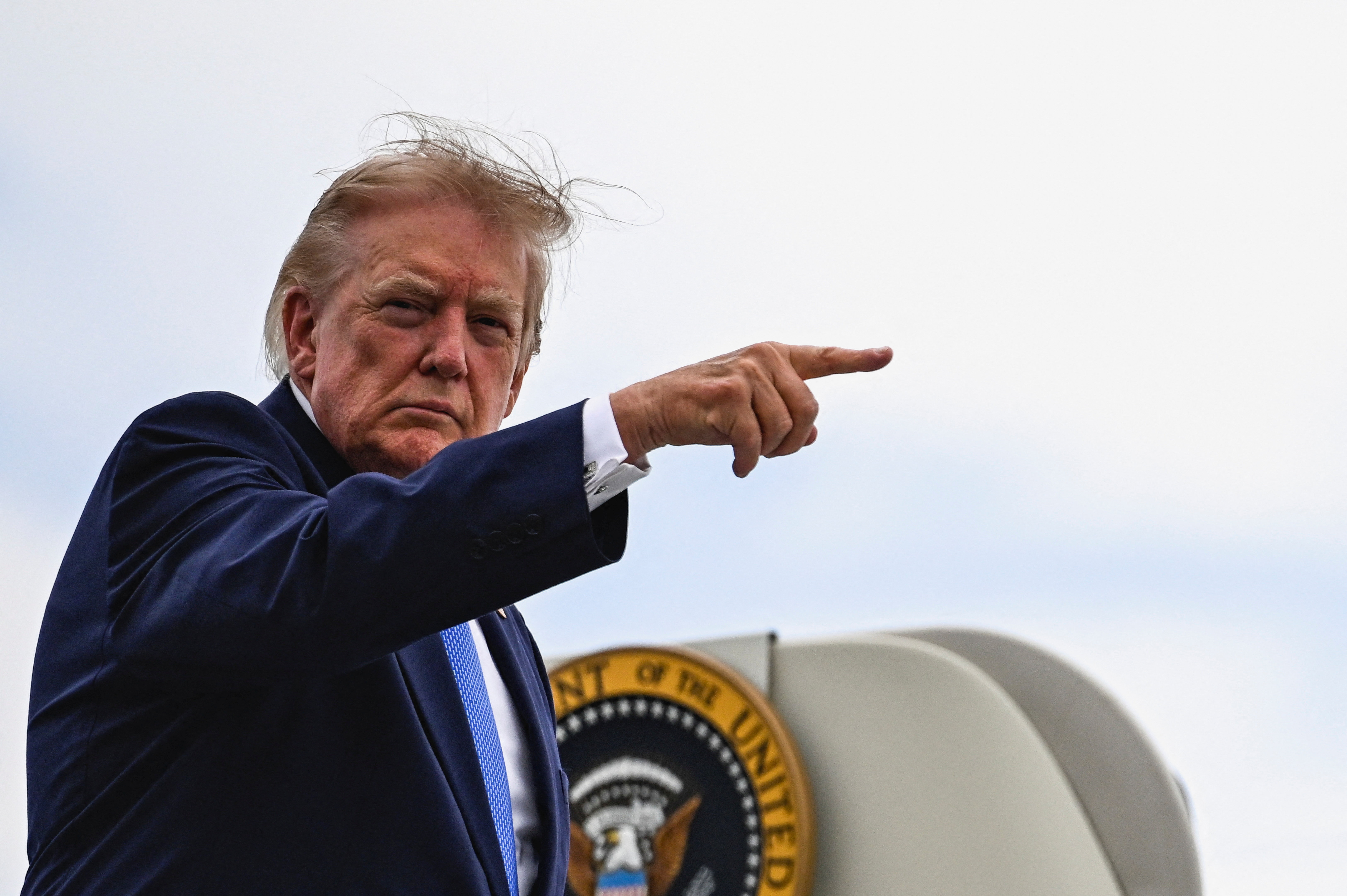 cover Trump says Iran talks to take place on Monday, sets no deadline for deal