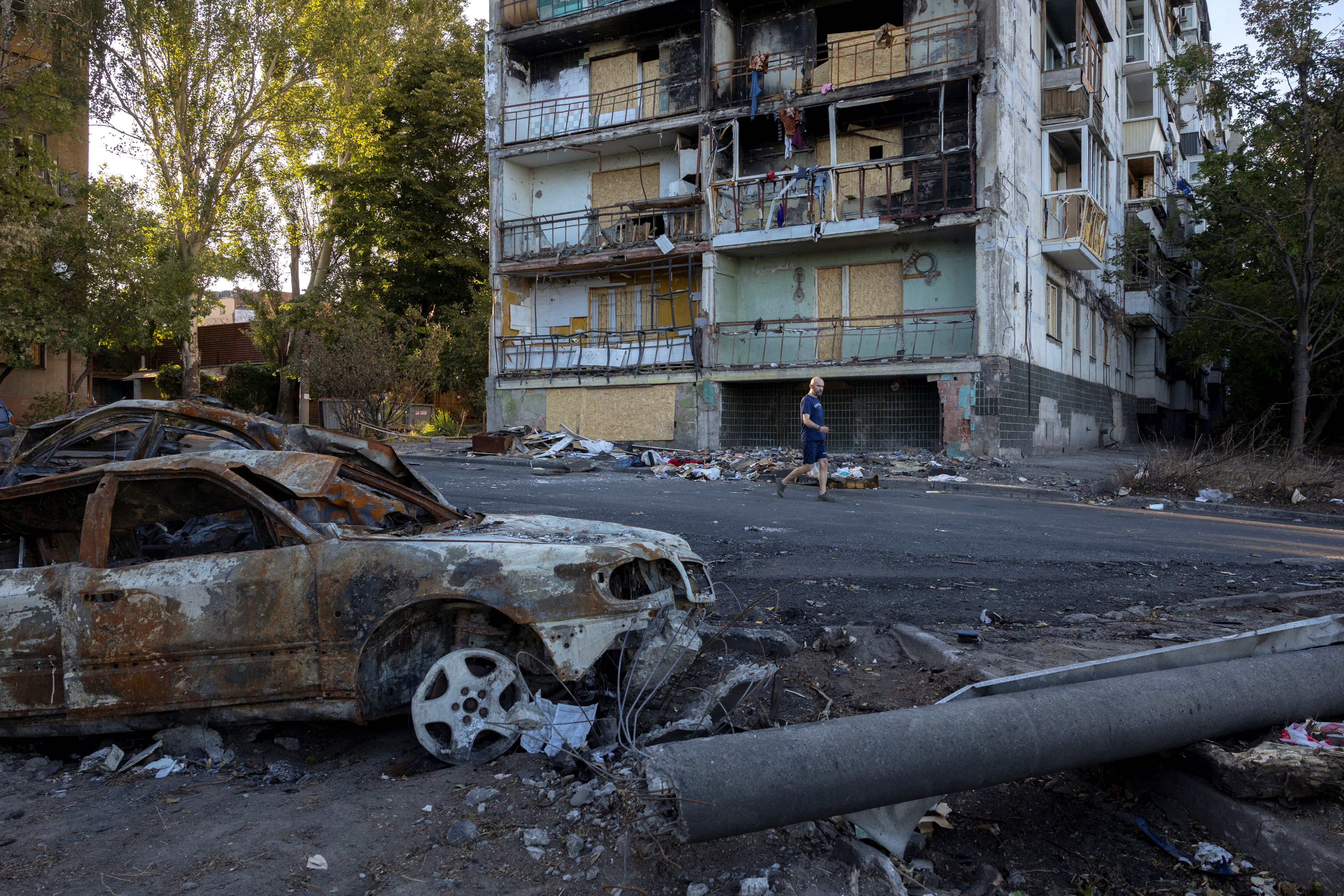 cover In Ukraine&#8217;s Zaporizhzhia, Russia spreads fear with &#8216;safari&#8217; strikes on civilians
