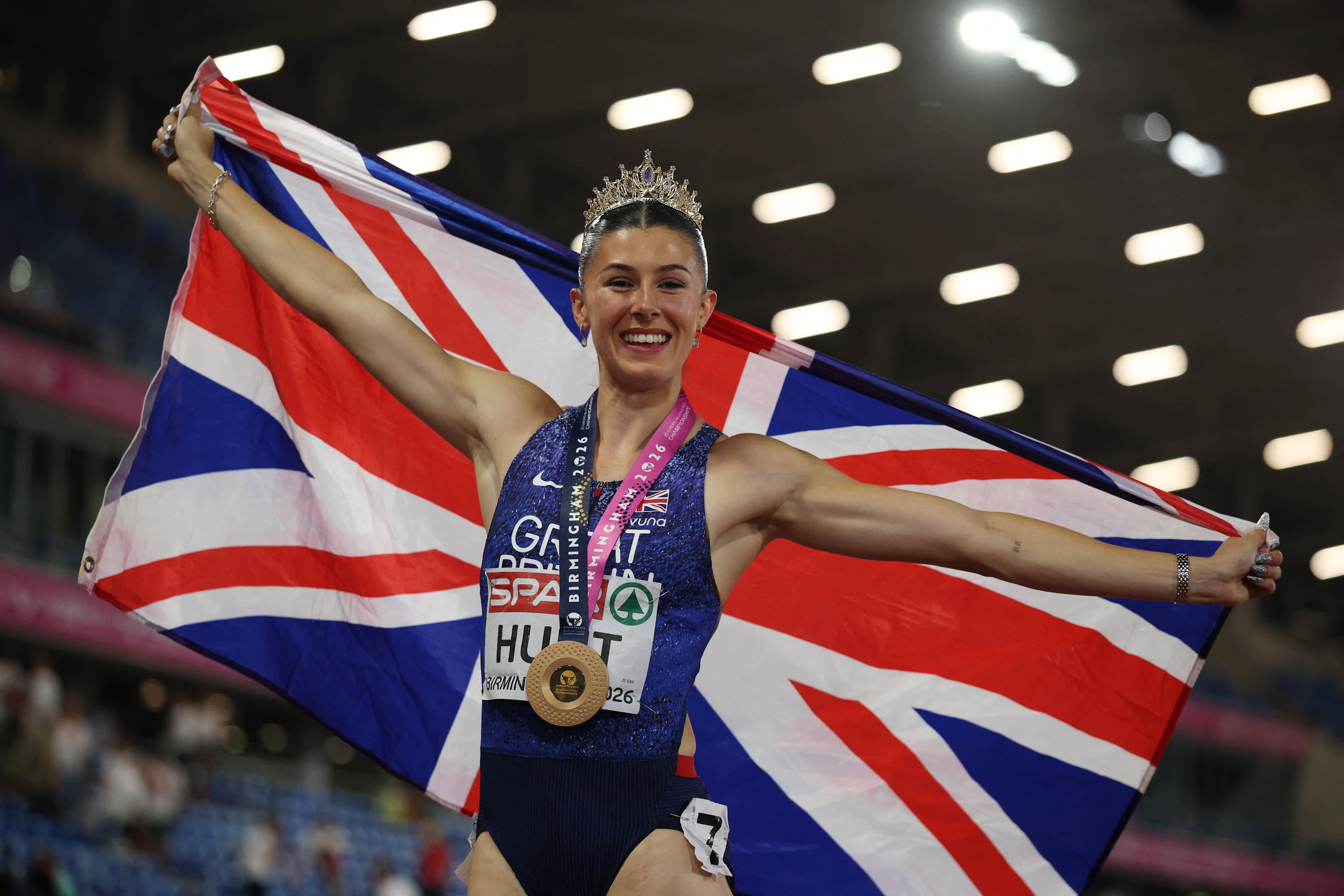 cover Britain&#8217;s Hunt completes sprint double with 200m gold at Euro championships