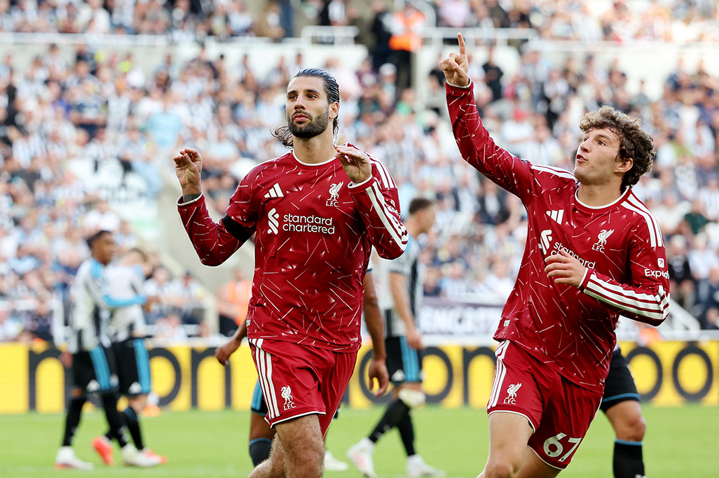 cover Newcastle draw 2-2 with Liverpool as former hero Keegan hailed