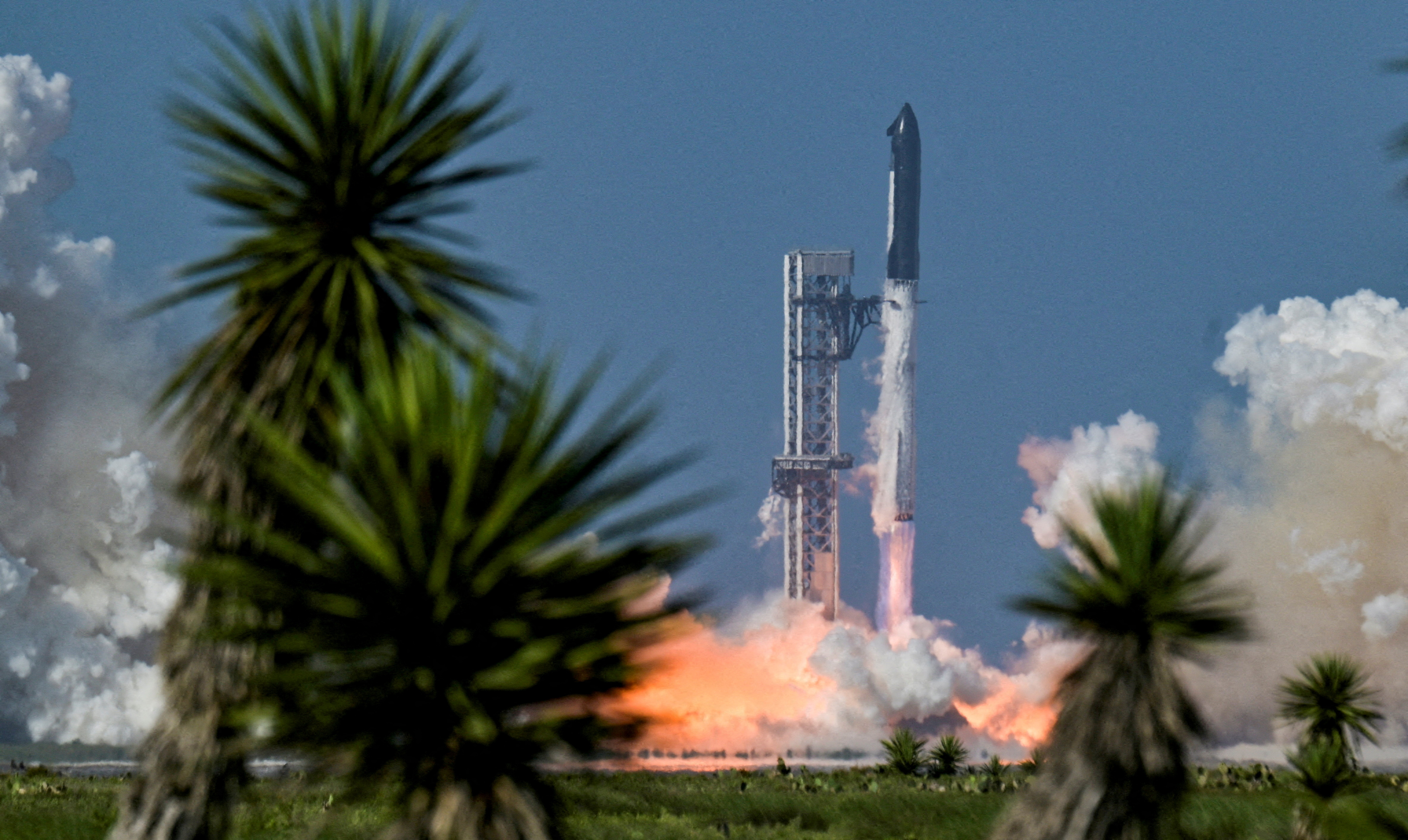 cover SpaceX to build $100 billion Starship rocket complex in Louisiana