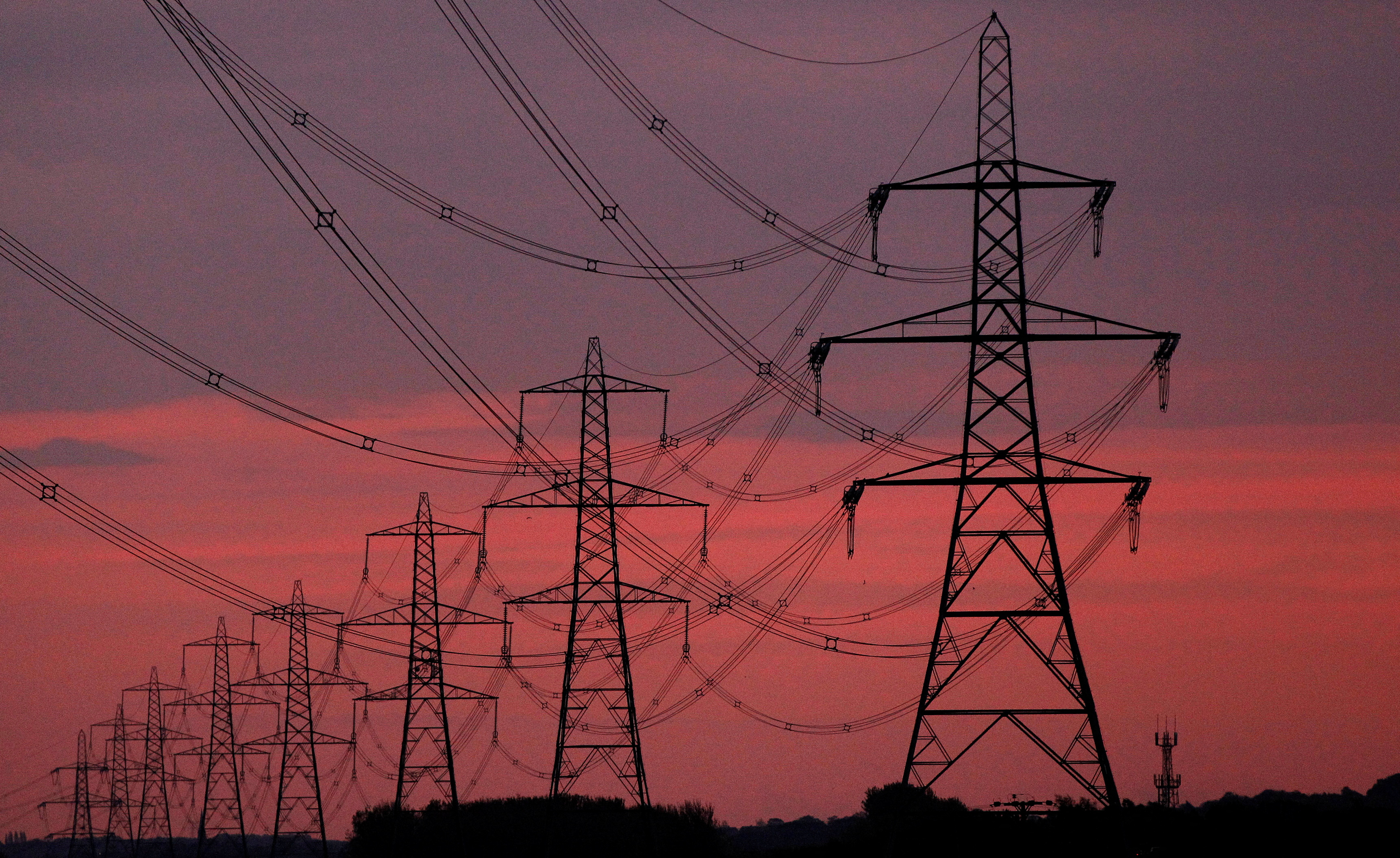 cover British energy price cap to rise 4% as Iran war pushes up costs